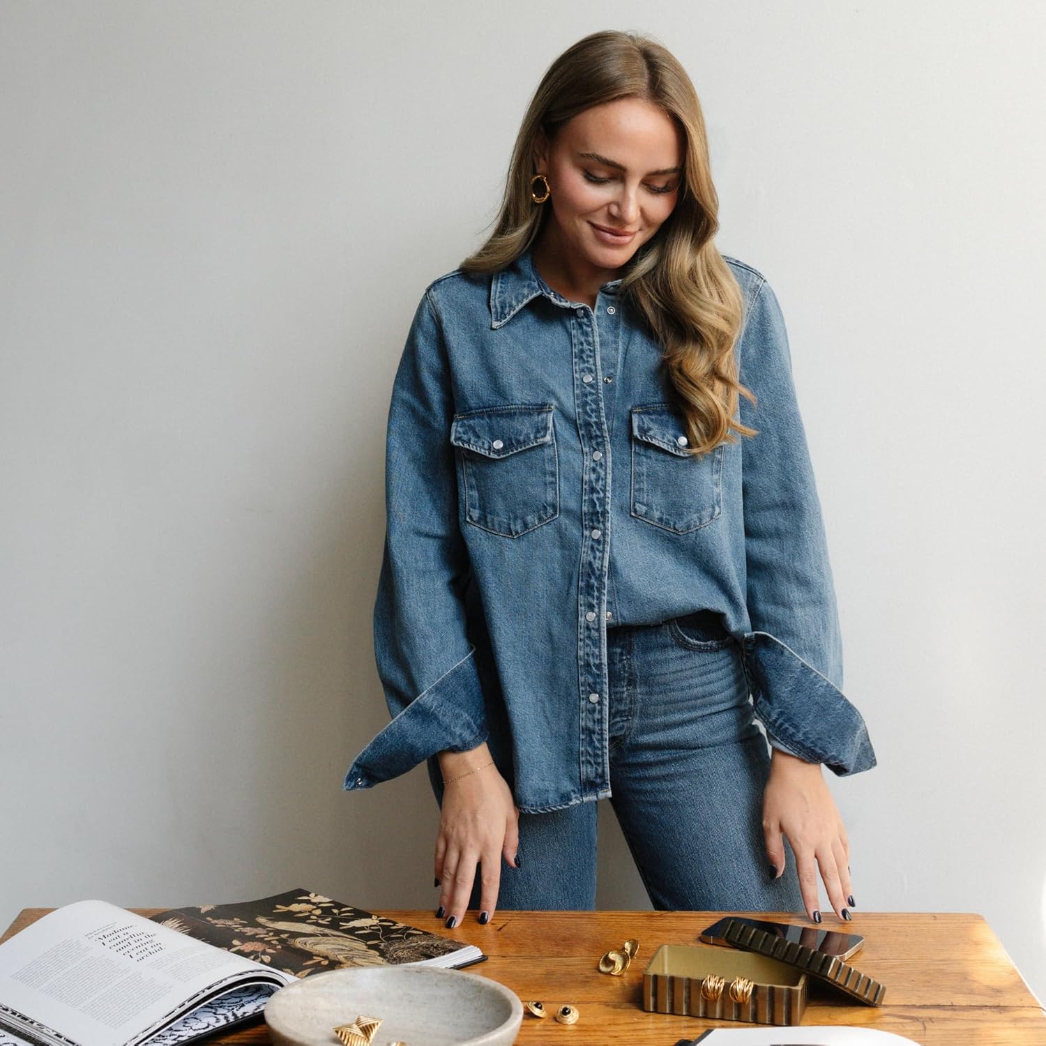 Chunky Gold Vintage Statement Earrings with Brown Stones – Bold Retro Fashion Jewelry for Women - Image 7