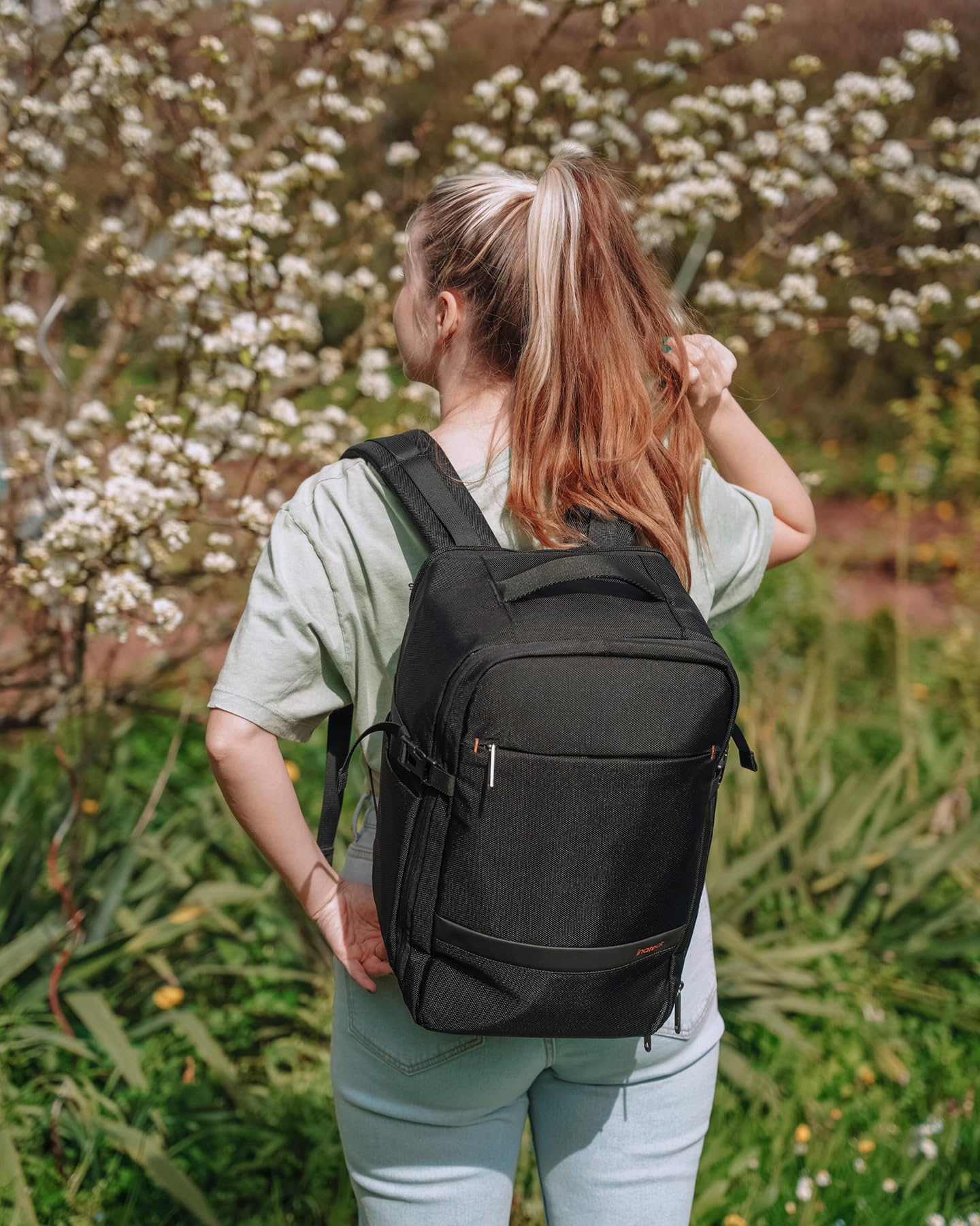 Inateck - Mochila de cabina grande (20 – 42 L, equipaje de mano para viaje de avión delantero, mochila de viaje para negocios y senderismo