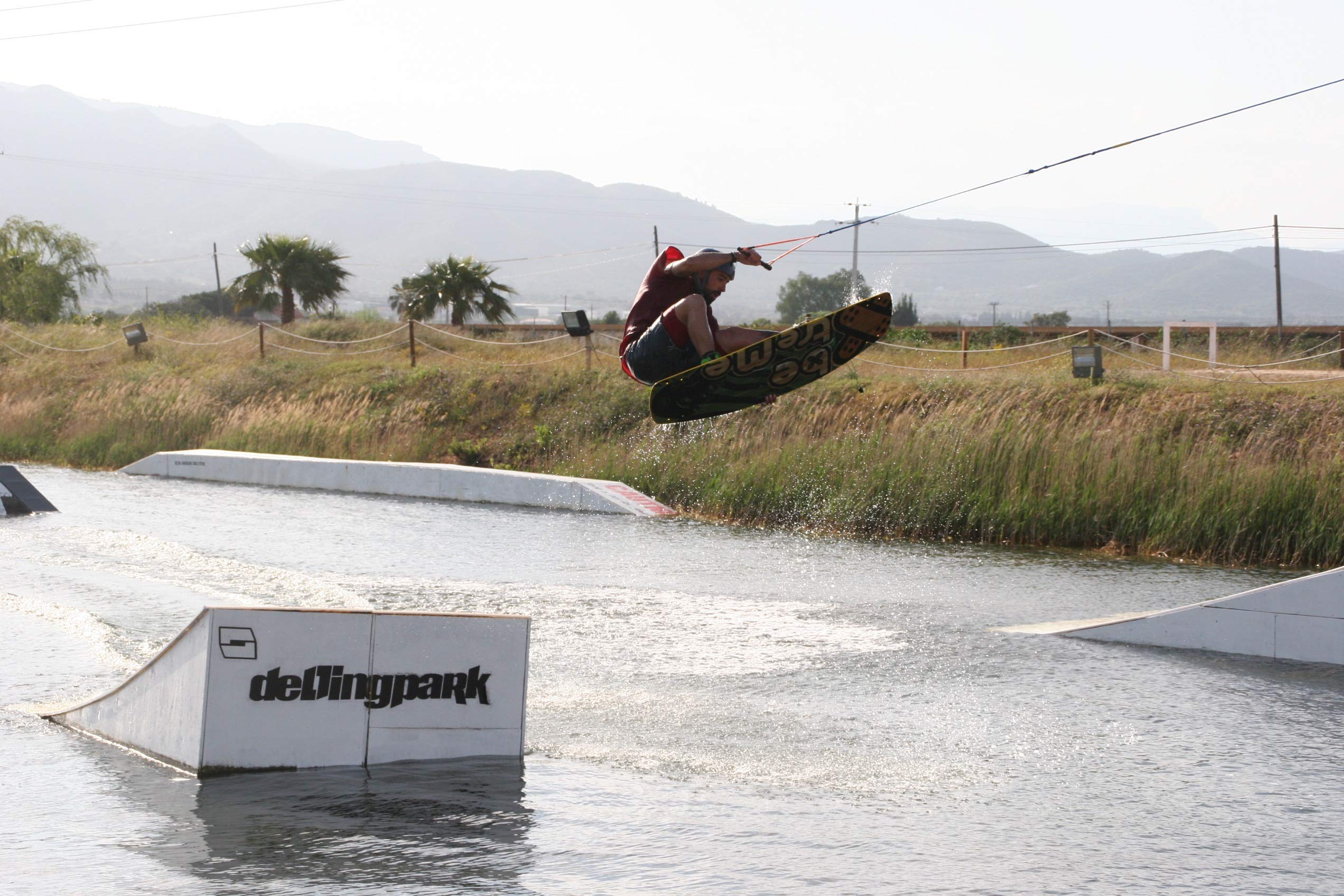 Tabla Wakeboard BeXtreme Punk 146cm Botas Wakeboard Jobe Unit