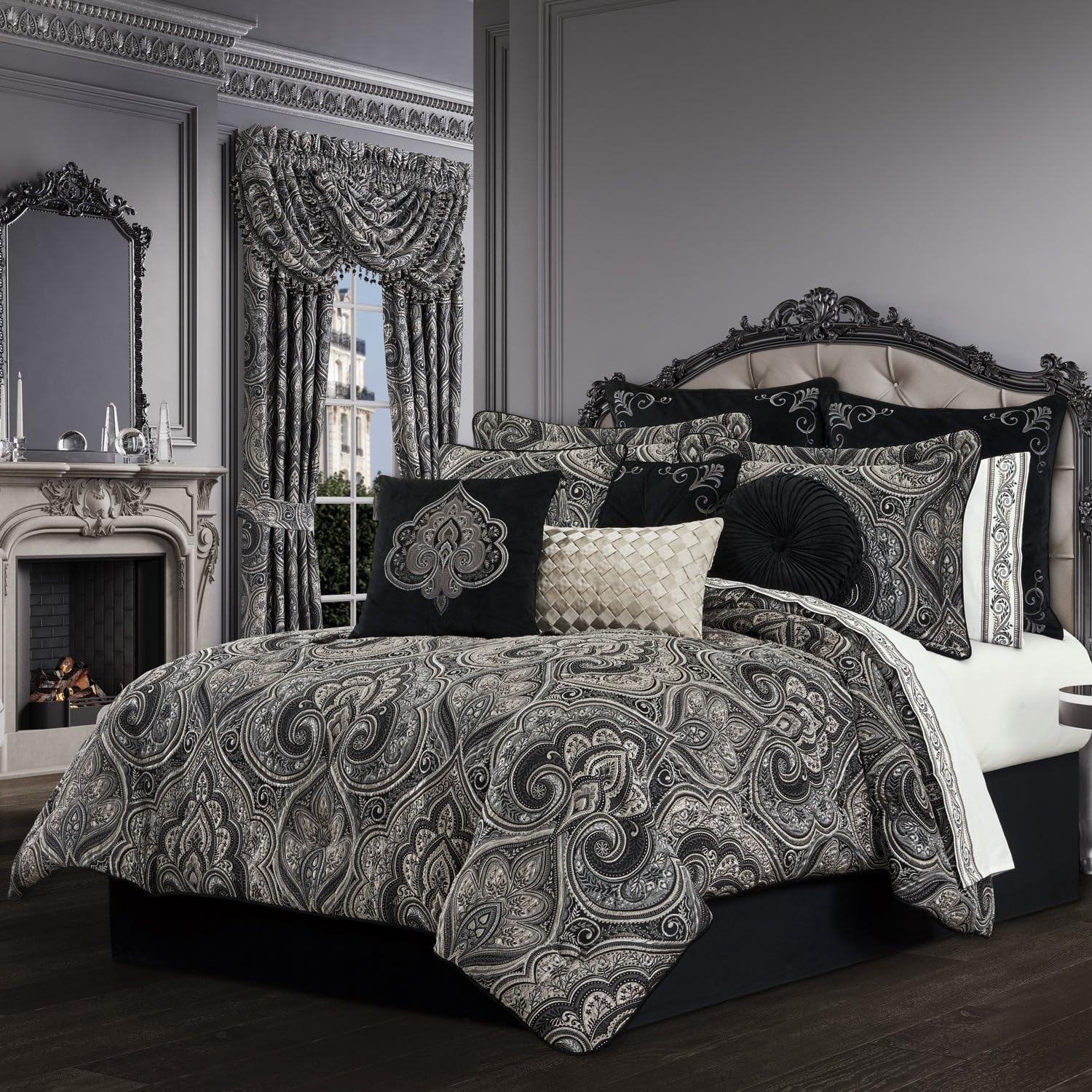 J. Queen New YorkDavinci Comforter Set Queen