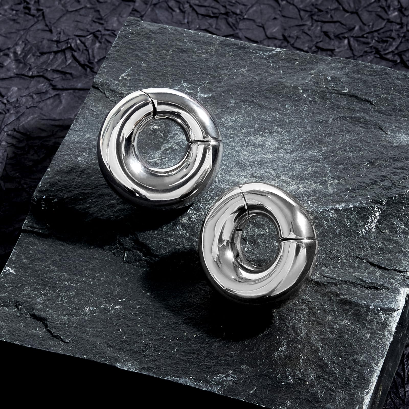 Longbeauty Piercing magnético de acero inoxidable para orejeras estiradas, 0G (8 mm), 2G (6 mm)