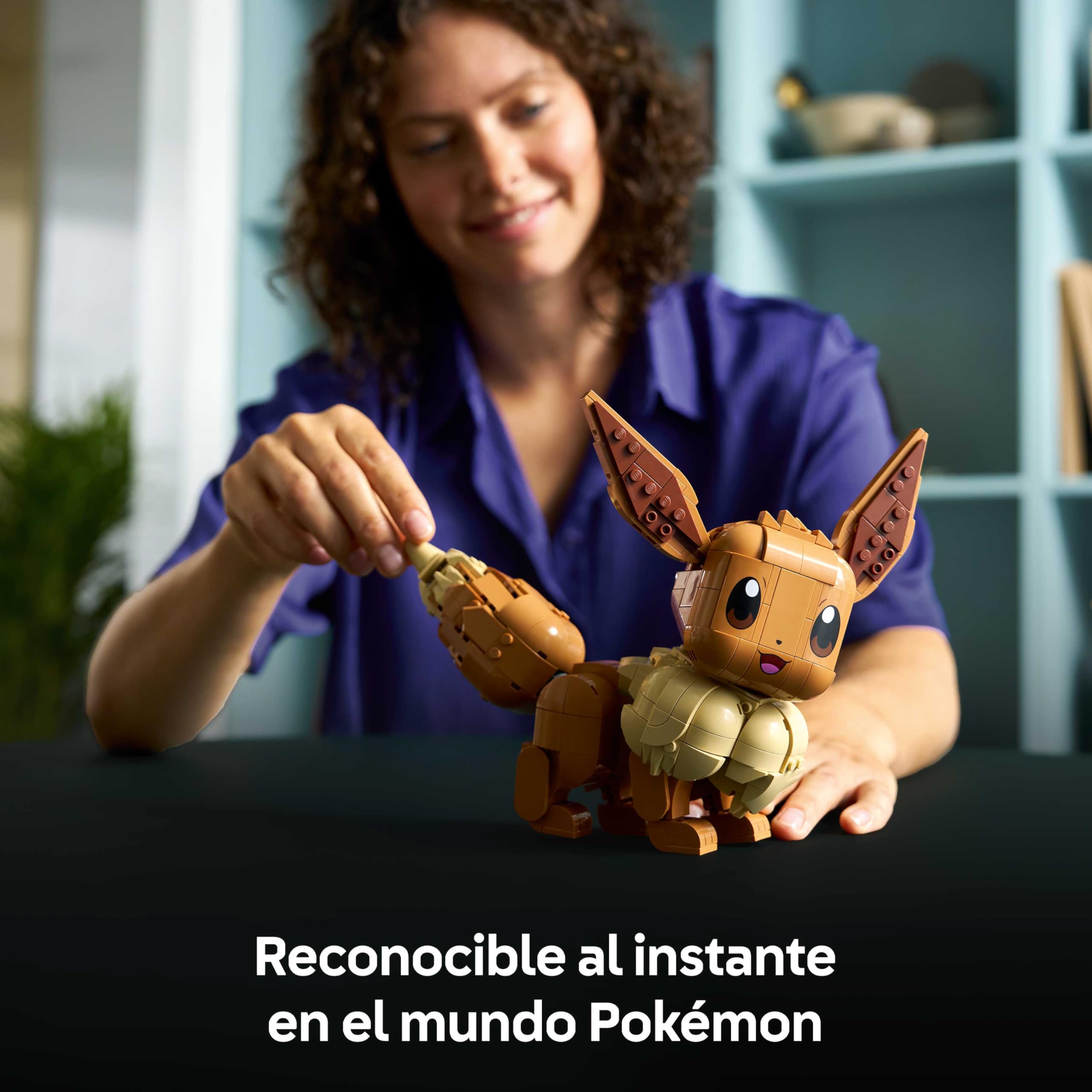 LEGO Pokémon Eevee - Kit de Construcción para Adultos - Maqueta 3D de Puzzle Anime - Figura Articulada con Extremidades, Orejas y Cola Móviles - Decoración de la Habitación - Regalo Gamer - 72151