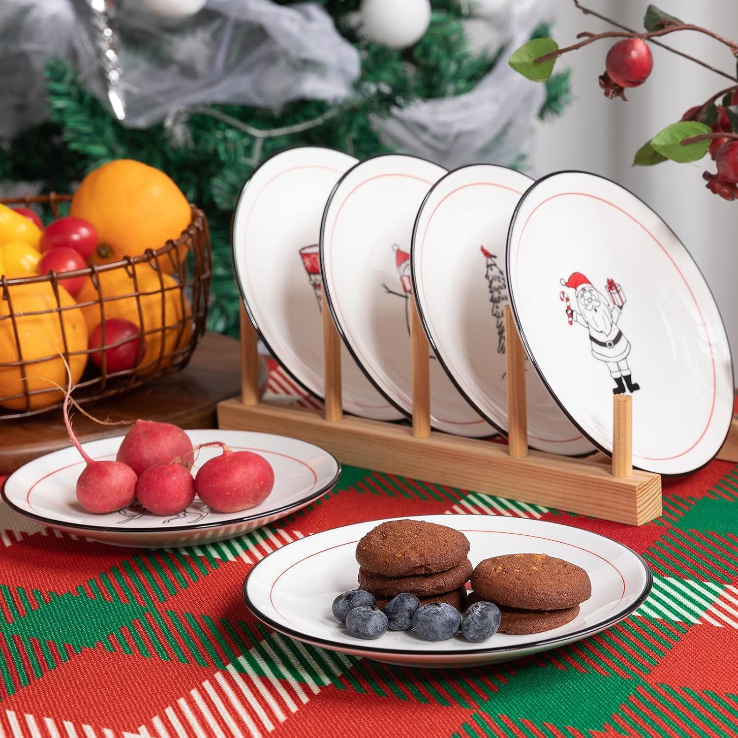 LEHAHA Ceramic Christmas Plates, 6 inch Porcelain Holiday Round Appetizer Plates, Set of 6 Plates for Kitchen, Great for Dessert,Appetizer,Cake. Dishwasher and Microwave Safe