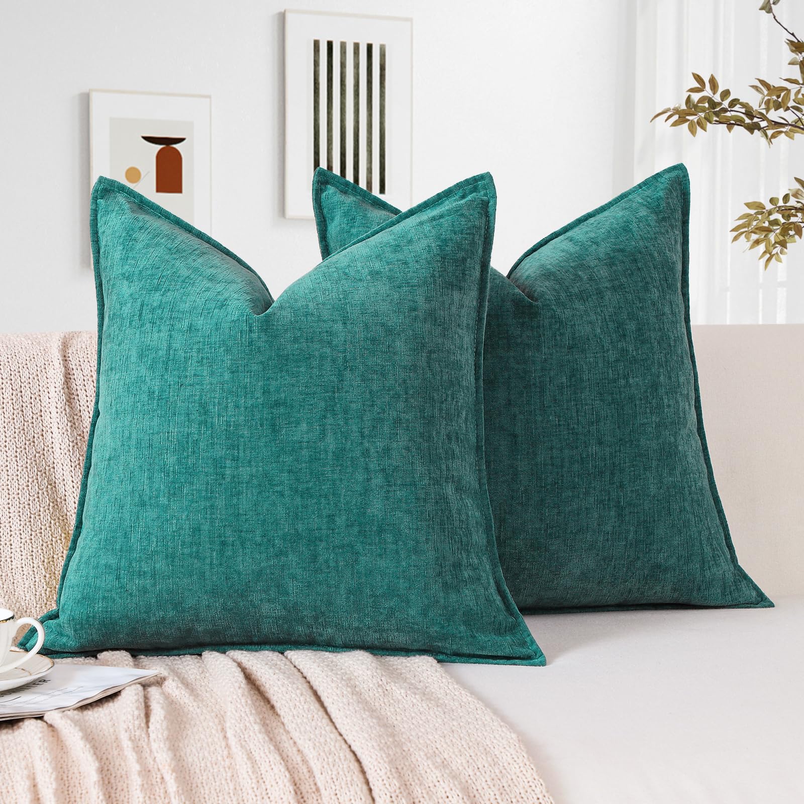 Sungeek Set of 2 Soft Chenille Cushion Covers 45x45cm Square Decorative Throw Pillow Covers with Stitched Edge Solid Dyed Pillow Cases Covers for Home Decor Couch Sofa Bed Living Room Teal - Image 4
