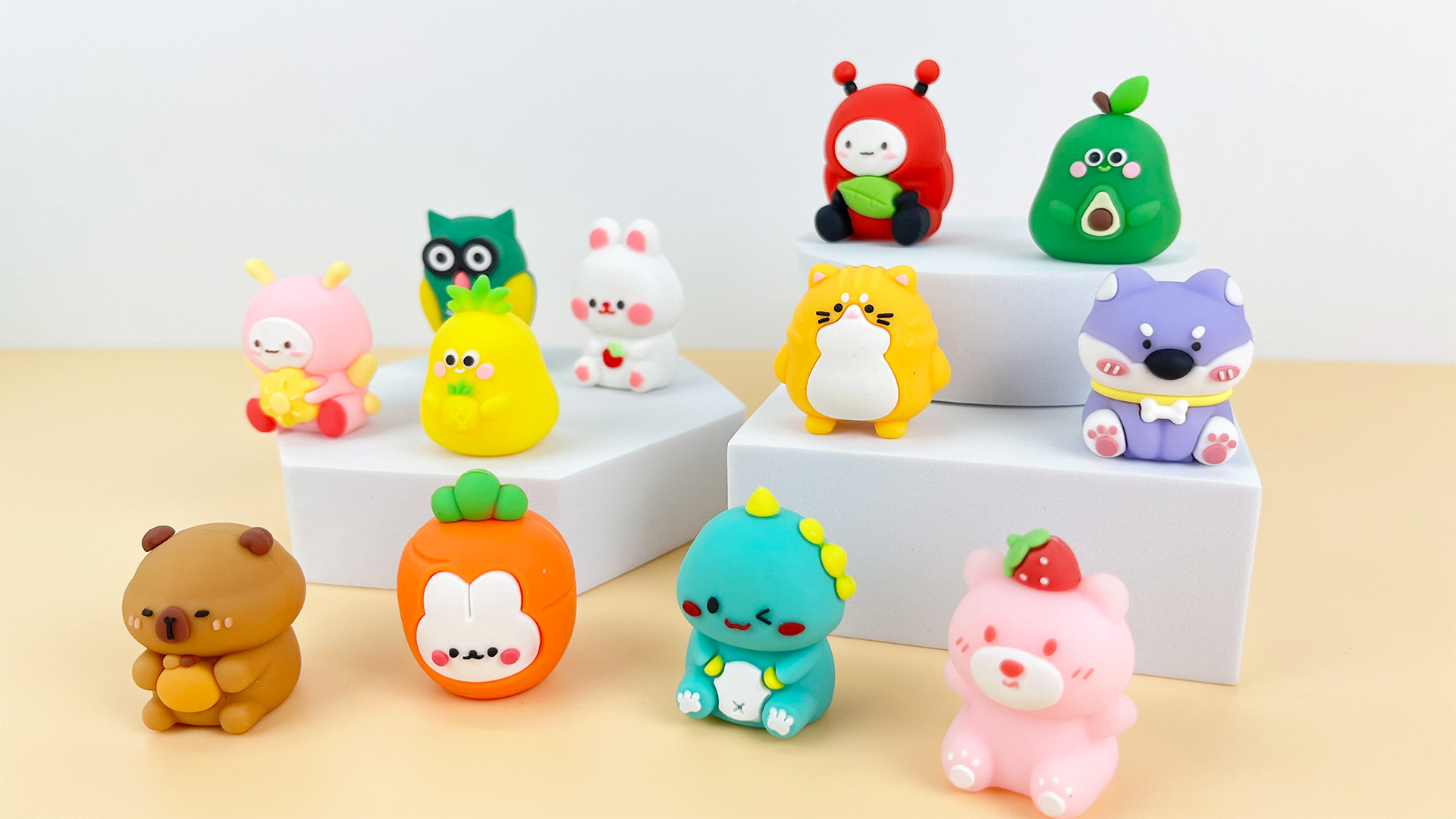 DRESSOOS Cute Bunny Handheld Pencil Sharpener - Small Desk & Travel Sharpener For Office & Makeup Pencils