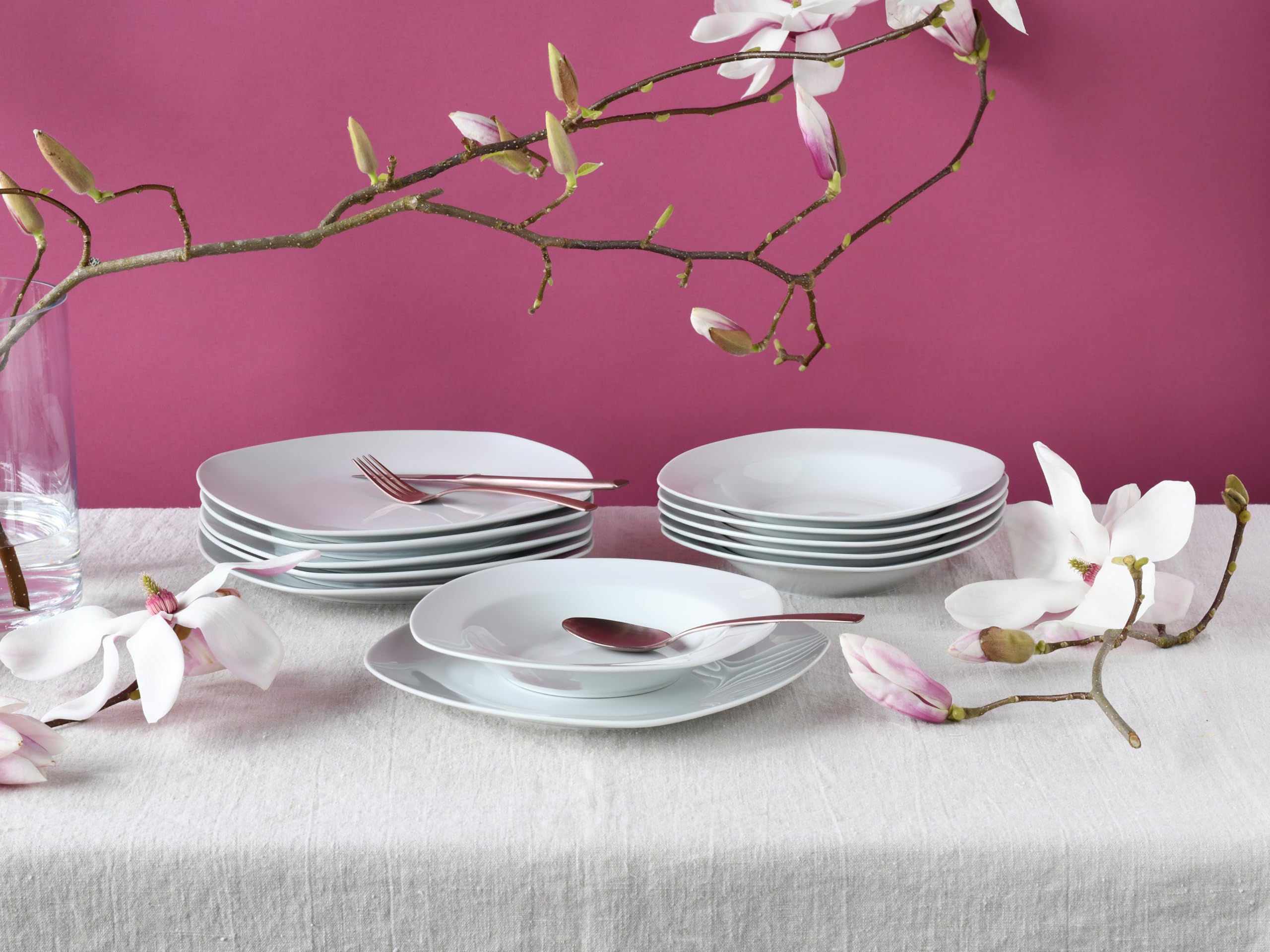 CreaTable, 20570, Serie Amelie Weiss, 18-teiliges Geschirrset für 6 Personen, Teller Set aus Porzellan, spülmaschinen- und mikrowellengeeignet, Qualitätsproduktion