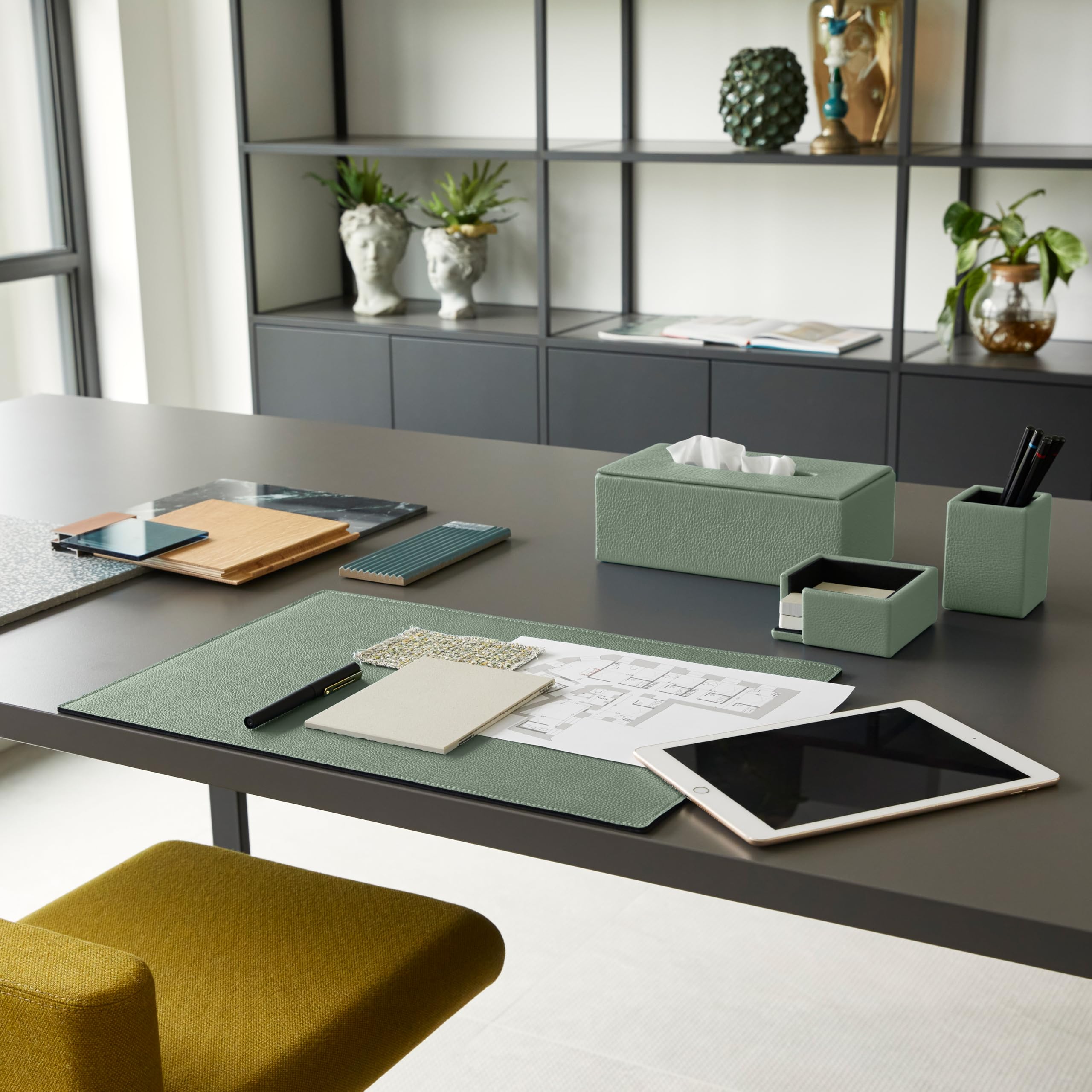 Eglooh - Atena - Porta Tacos de Notas Piel Genuina Verde Salvia - Cubo de Notas, Portanotas para Oficina - cm 11,2 x 11,2 x H.4,5 - Made in italy