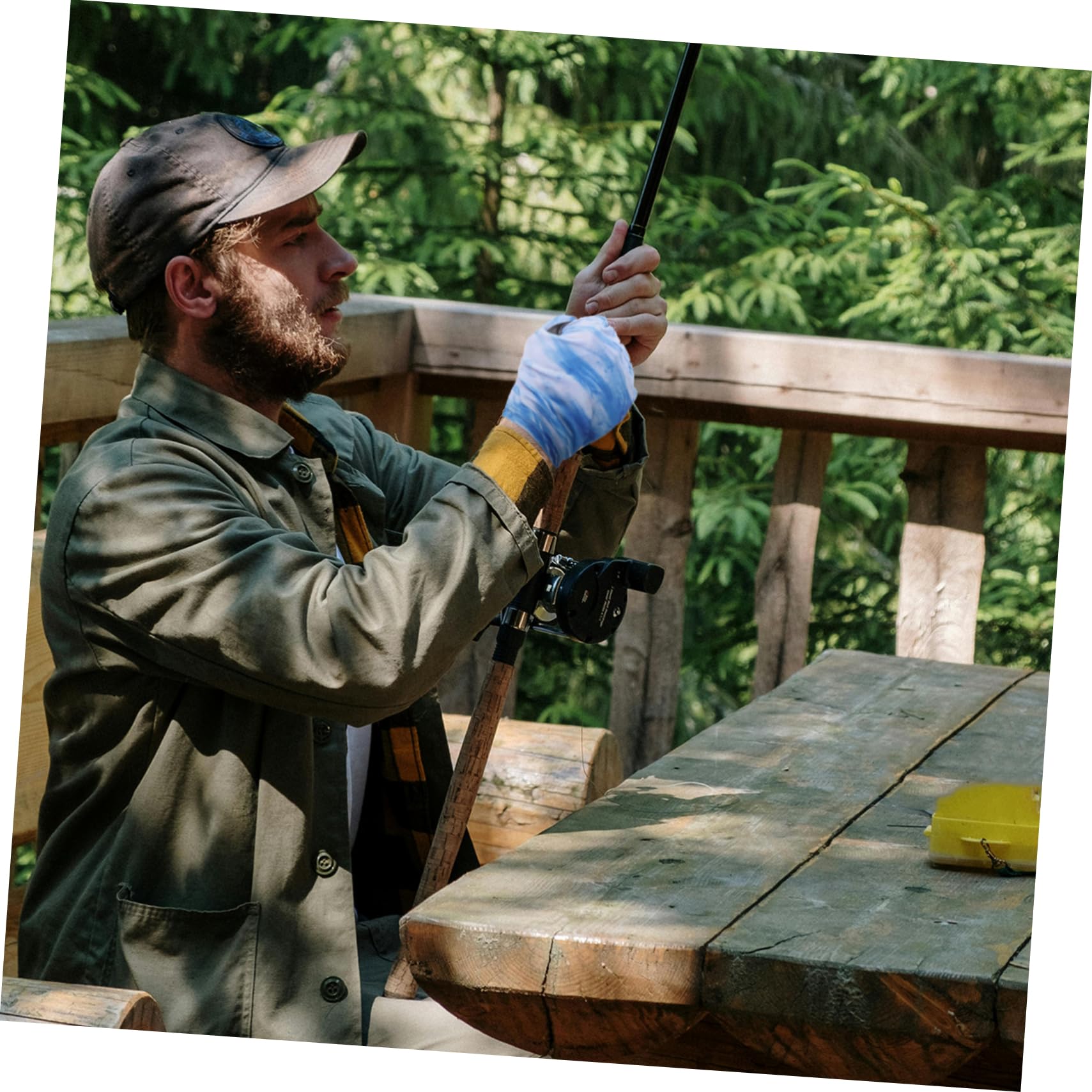 TOYANDONA 1 Pair Convenient Fishing Gloves UV Protection Comfortable Bike Gloves for Outdoor Activities Slip Shockproof Design Lightweight Breathable for Summer Use for Sharing with Friends