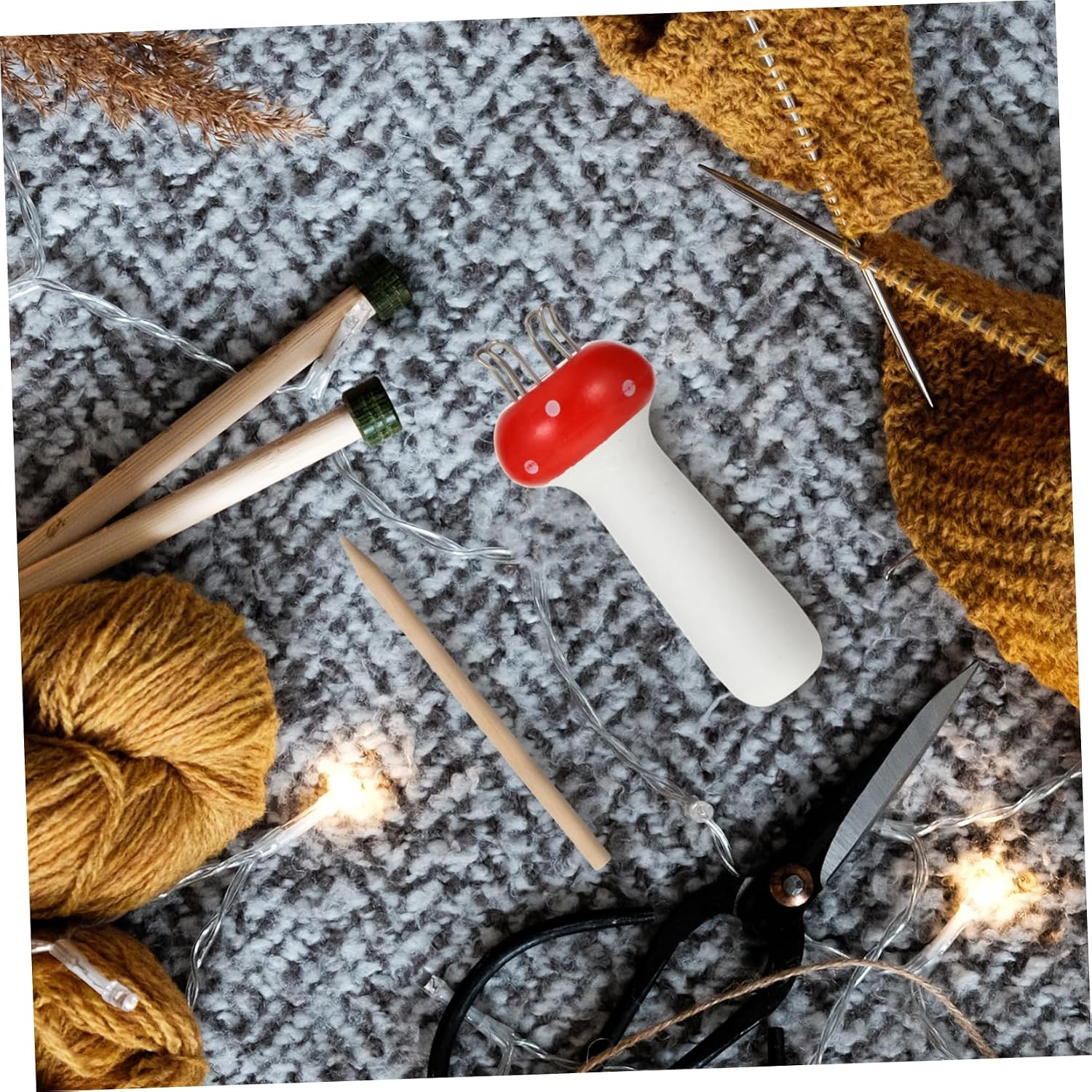 VILLCASE 3pcs Mushroom Shaped Knitter Handy Yarn Craft Tool for Projects for Knitting Enthusiasts Suitable for Wool and Synthetic Yarn