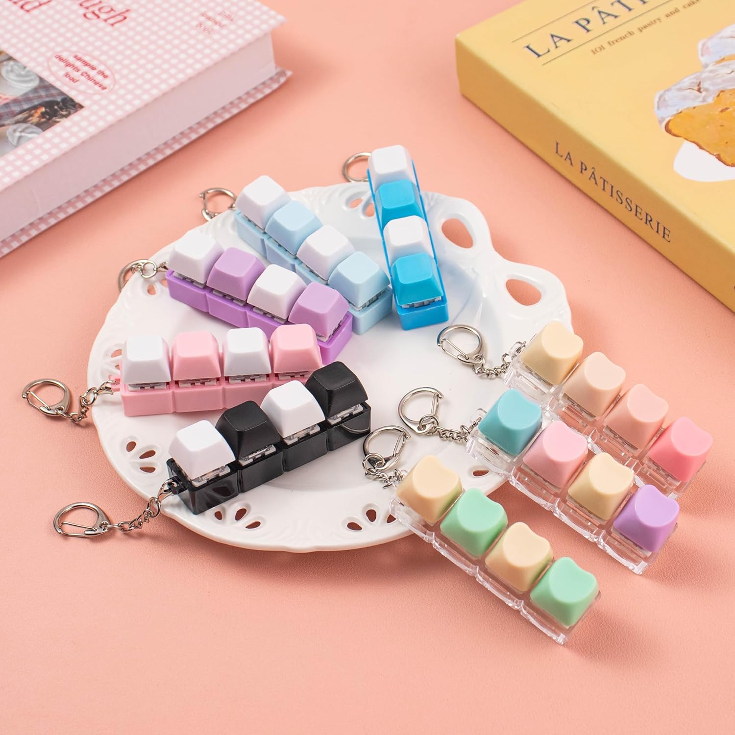 2 Pcs Keyboard Fidget Toy - 4 Keys Cute Clicker Keyboard Fidget for Adults Relieve Stress and Anxiety Decompression Keyboard Keychain