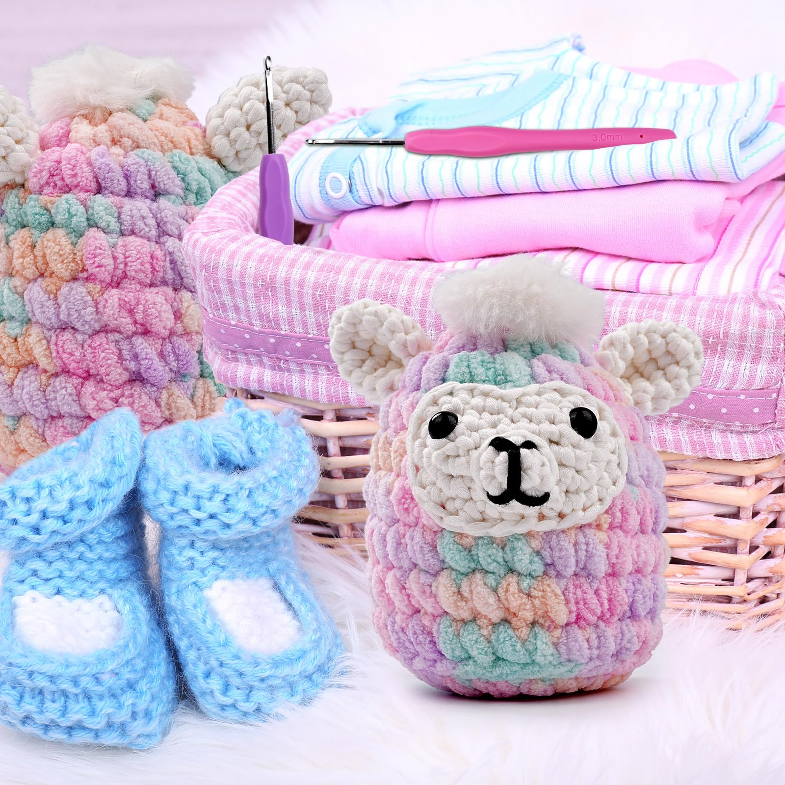 Wadukud Crochet Kit for Beginners, DIY Crochet Animal Kit for Adults and Kids, Crochet Starter Kit with Step-by-Step Video Tutorials for Holiday Gift (Alpaca)