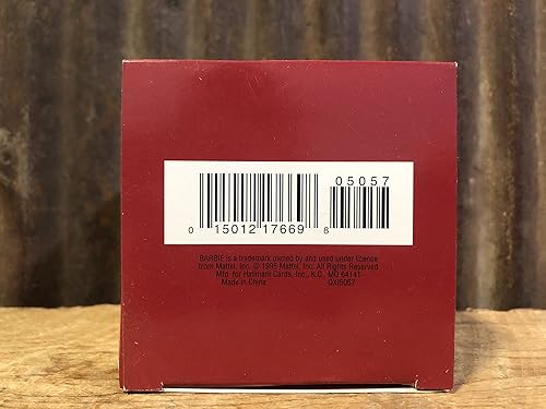 Miniatura 3 de Adorno de recuerdo, Barbie de vacaciones, serie de coleccionista, tercero en la serie Barbie de vacaciones. Hecho a mano, fechado en 1995