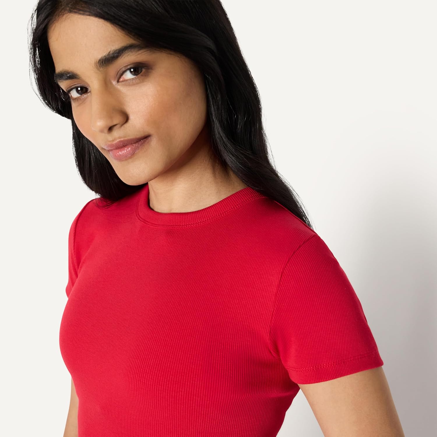 Amazon Essentials (Demi's Pick) Women's Slim-Fit Stretch Rib Short-Sleeve Tee - Image 4