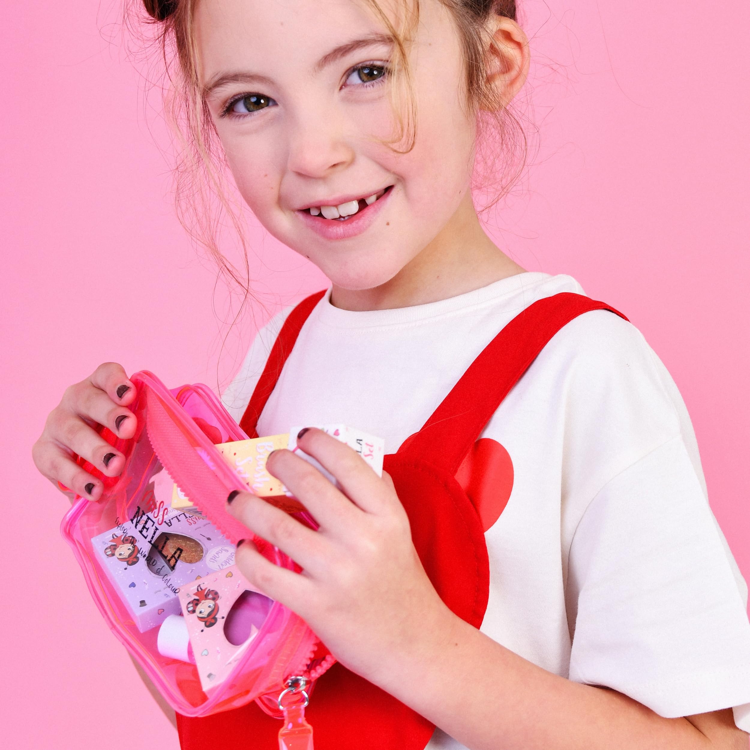 Miss Nella Festive Picks, ensemble de maquillage sécuritaire pour les enfants