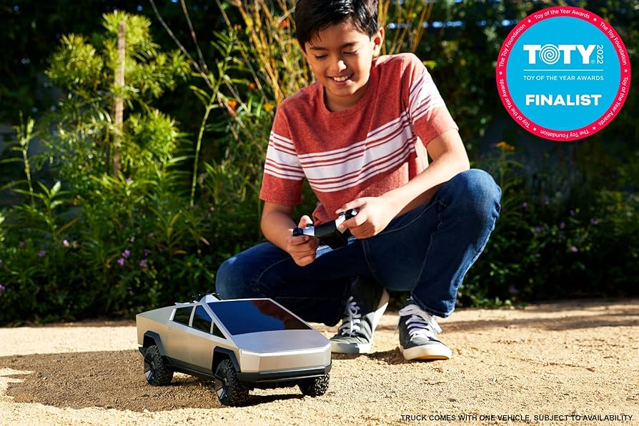 ホットウィール　テスラサイバートラック　1/10 ラジコン　開封済 HWCにて1:10スケールRCのCYBER TRUCKが発売！ | Hot Wheels 情報まとめ