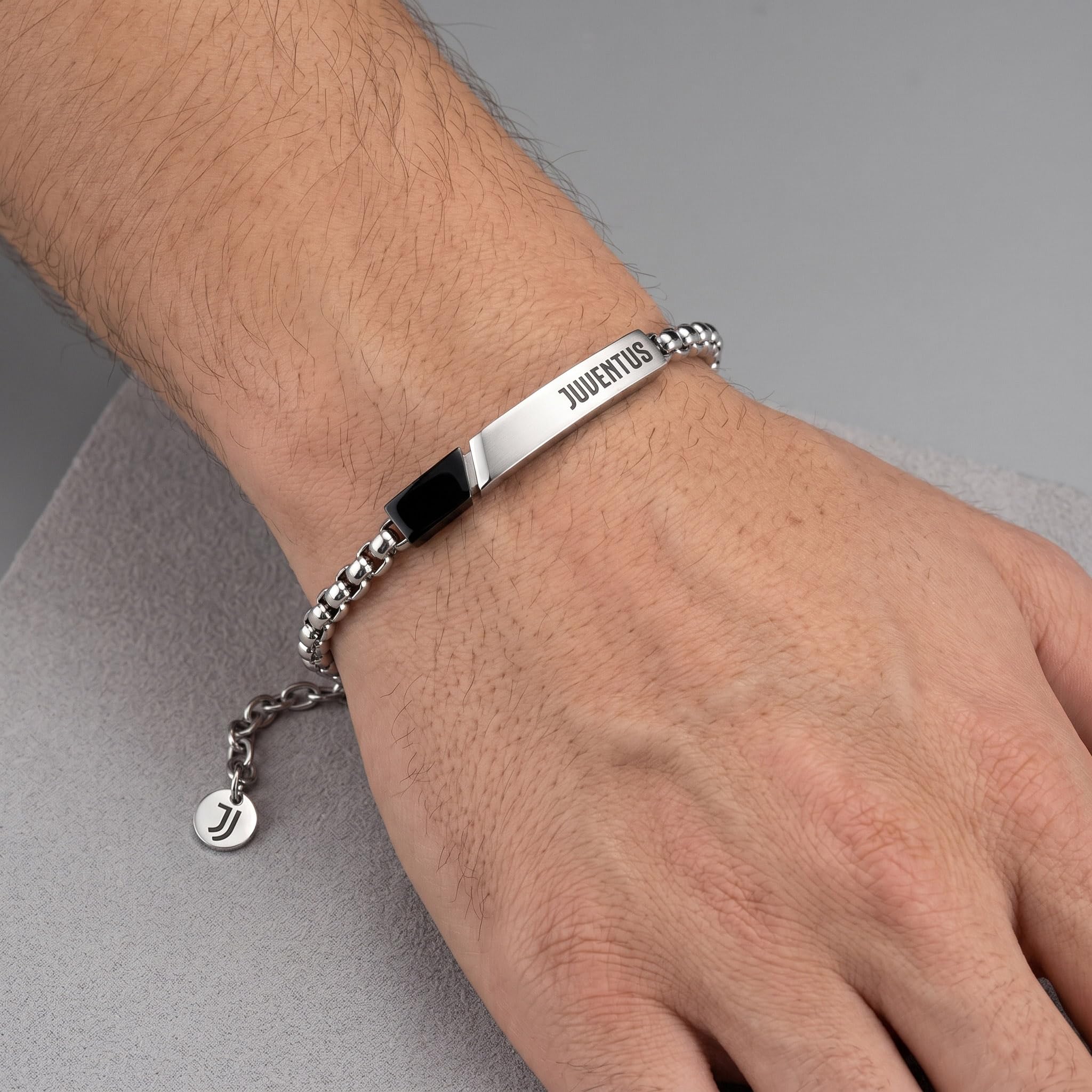 Clondo Bracciale Uomo Donna Juventus in Acciaio – Collezione Ufficiale Calcio – Accessorio Elegante e Sportivo con Logo – Idea Regalo per Tifosi – Vari Modelli Disponibili