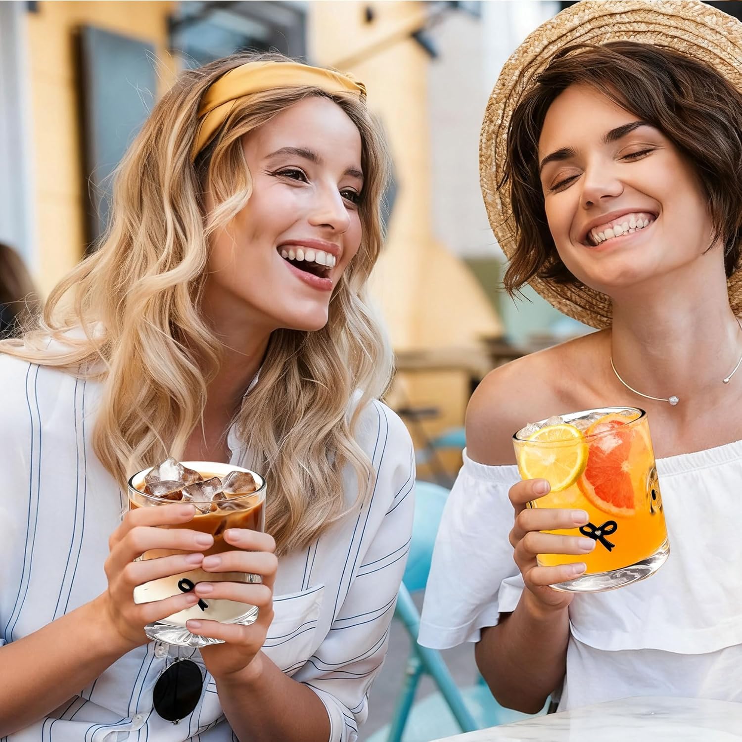 2 Pcs Icon Glass Juice Cups Bow Icon Glasses 14oz Handblown Cocktail Glasses Aesthetic Drinking Glass Old Fashioned Iconic Glasses for Women Sister Friend Party (Black)