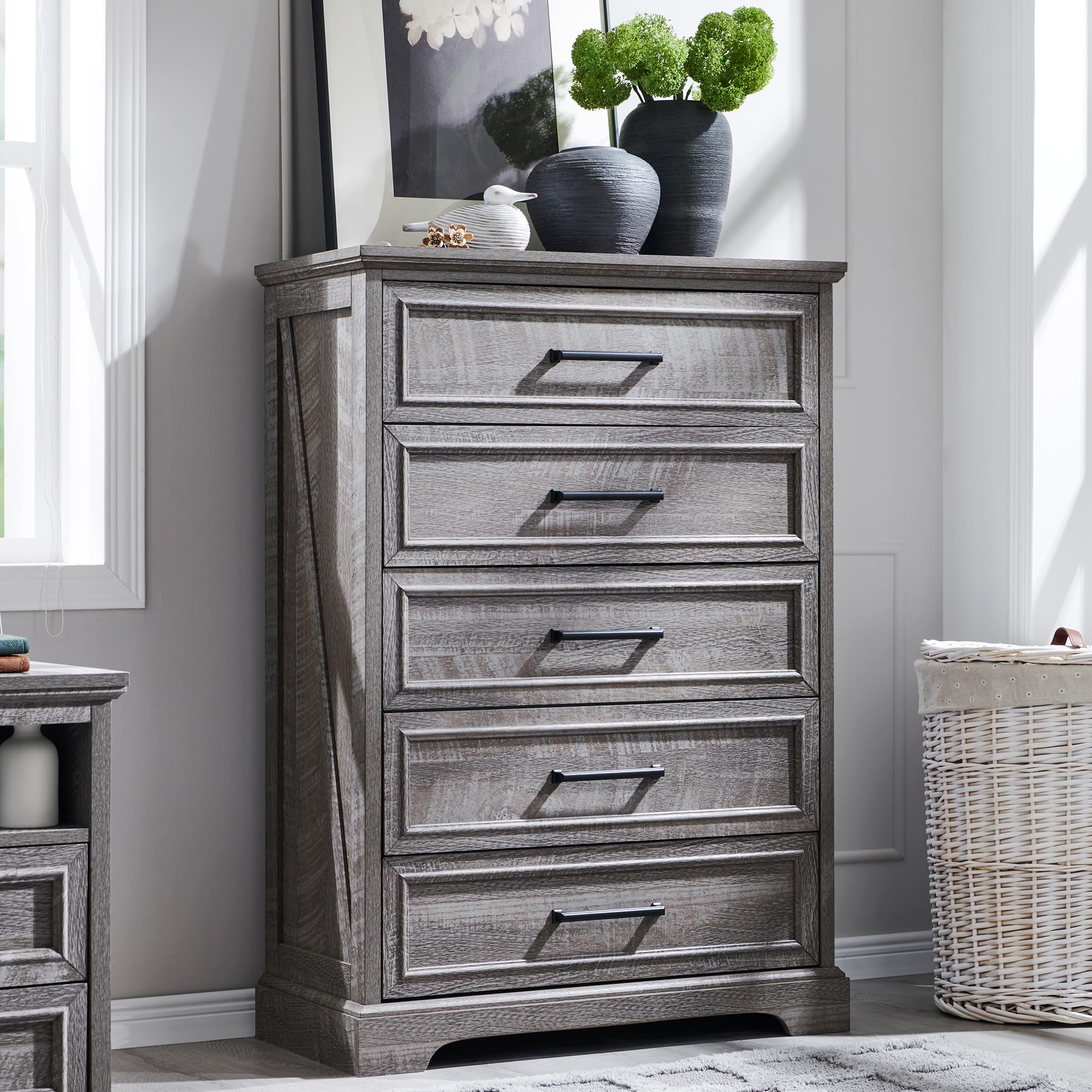 Farmhouse 5 Drawers Dresser Chests for Bedroom,46" Tall Wood Rustic Chest of Drawers with Wide Metal Handle,Natural Texture,Drawer Organizer for Bedroom,Living Room,Hallway and Entryway,Grey