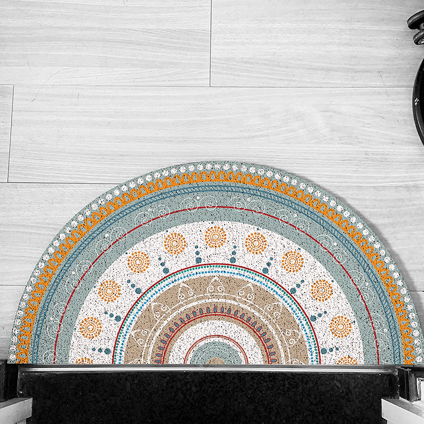 Paillasson semi-circulaire idéal pour décor de salle de boue et entrée