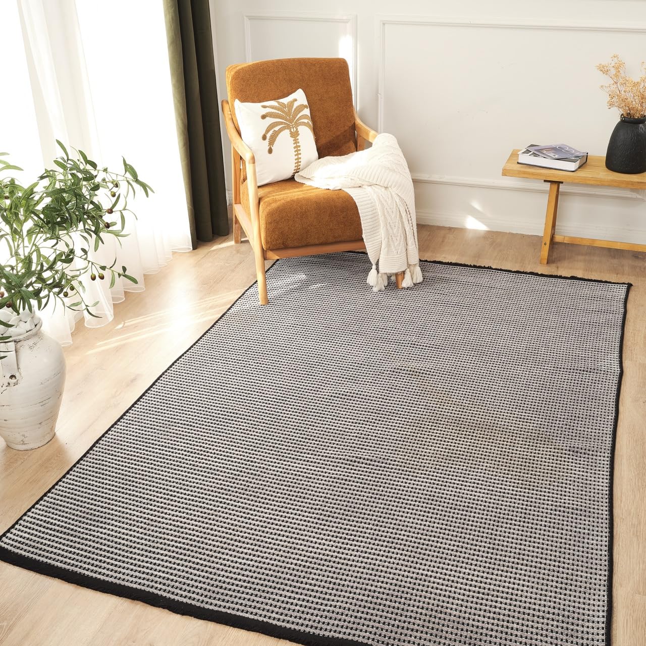 Ruglenza Modern Area Rug for Living Room and Bedroom - Soft Easy Clean Carpet with Non Slip Backing, Durable Low Maintenance Floor Rug for Home Decor (Light Grey, 120 x 170 cm)