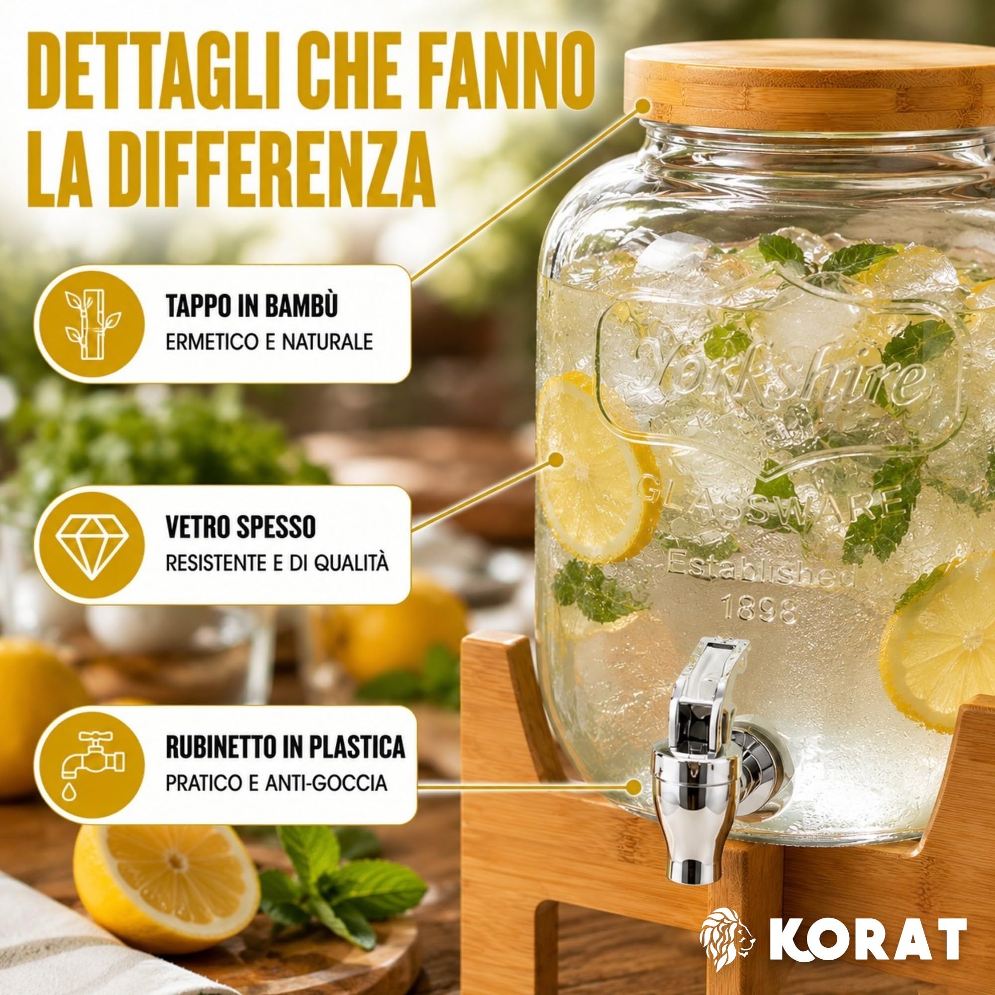 KORAT - Dispenser Bevande in Vetro con Rubinetto e Supporto in Bambù, Contenitore per Acqua, Limonata, Cocktail e Succhi, Tappo Ermetico, 8 LT - 18x24x44 Cm