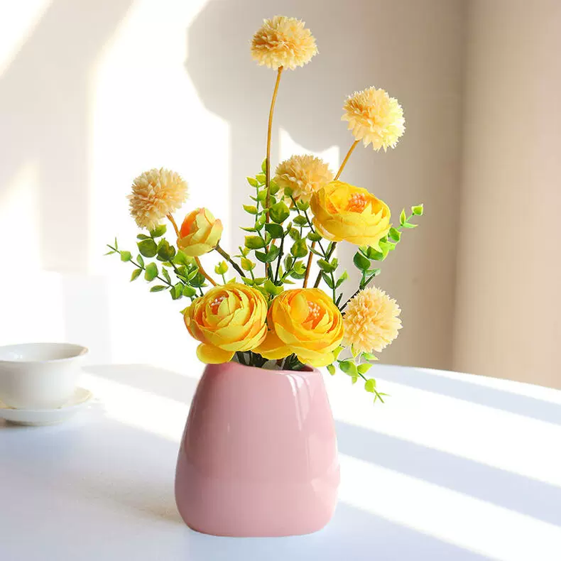 Amazon.co.jp: 花瓶 白 陶器 花器 フラワーベース ホワイト白い