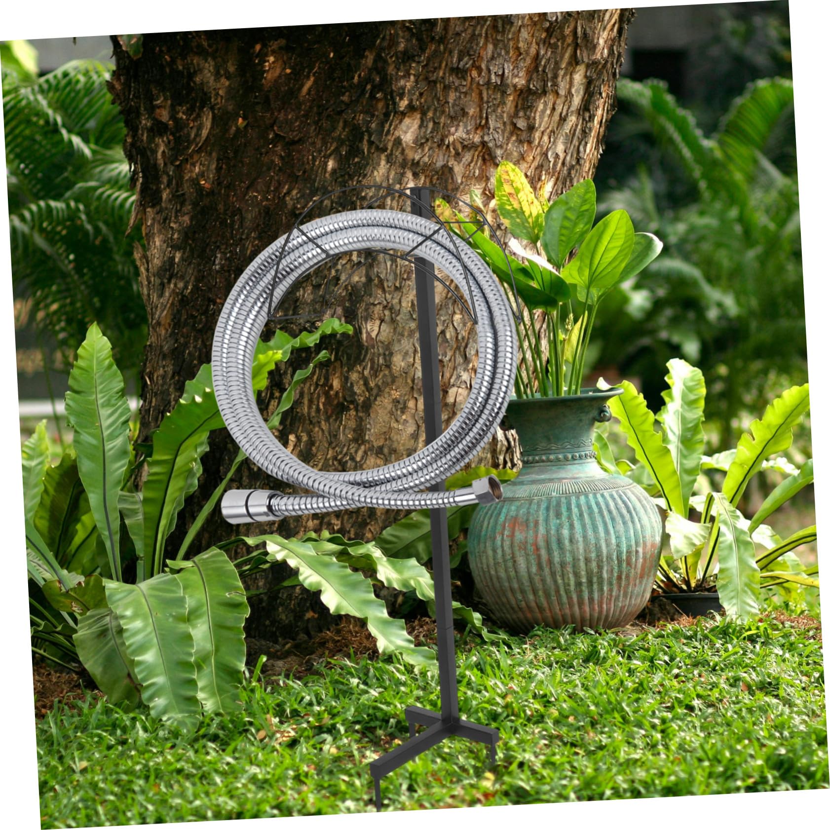 Soporte de Manguera Jardín Negro de Hierro para Patio | Instalación Sencilla, Ayuda a Ordenar el Espacio y Evita Enredos, Apto para Balcones y Exteriores