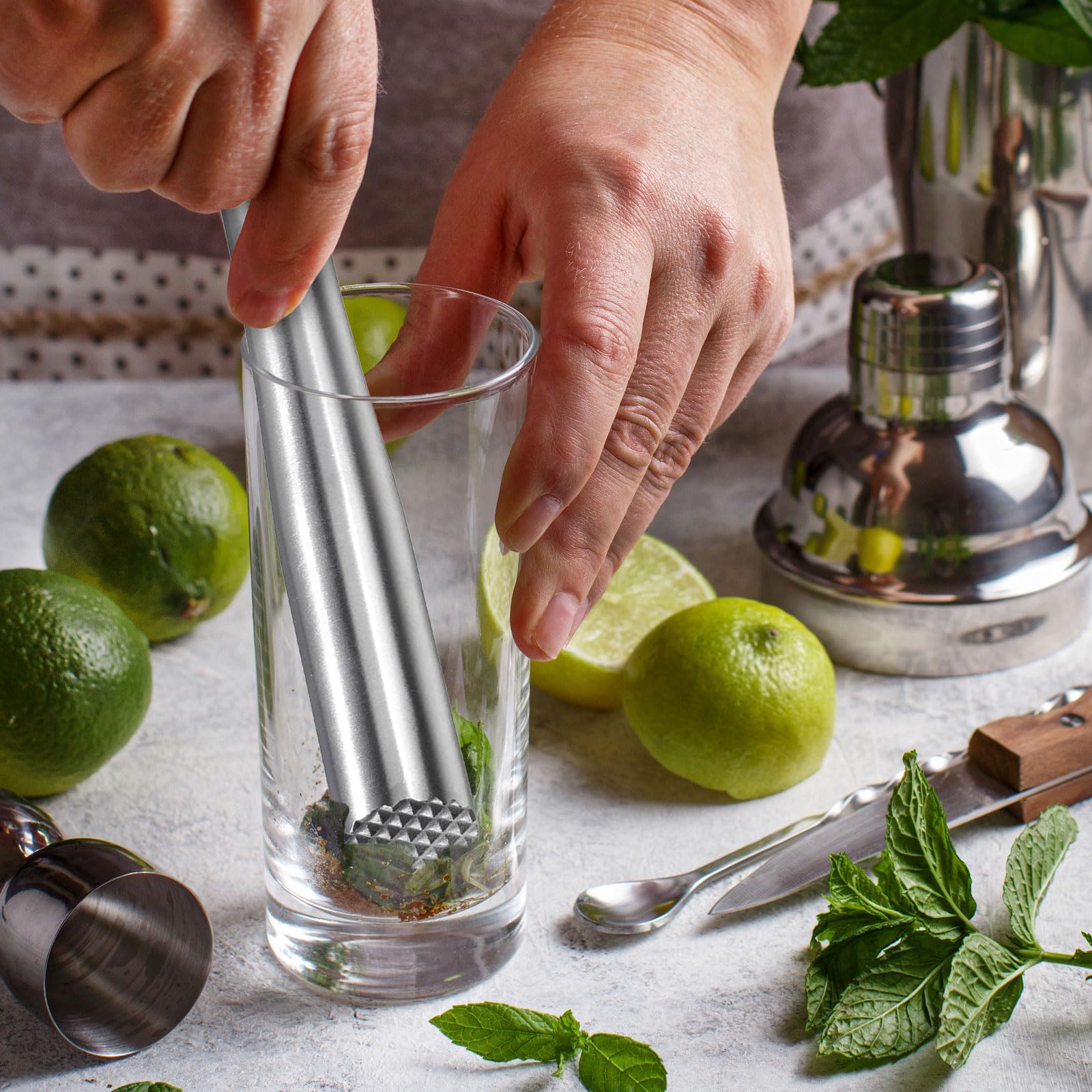 Pestello da cocktail, pestello Caipirinha per cocktail, pestello, muddler per schiacciare lime, utilizzato per fare cocktail, mojitos, succhi di frutta (22,5 cm)