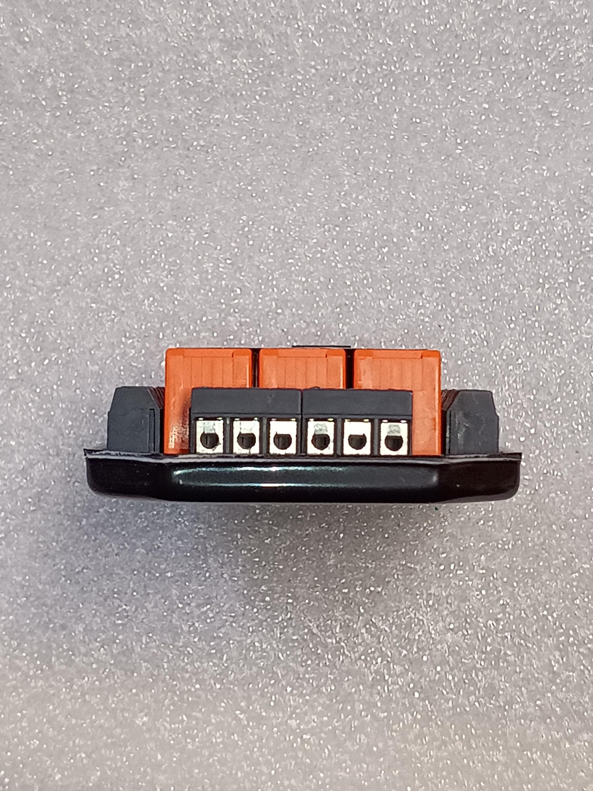 AKTRONIK Trennrelais UP für 6 Rollladen, Jalousien, Automatisch, 10A, 1A, 230V AC, Relais, Rolladen- und Jalousie-Relay, Art. 230-7106-31