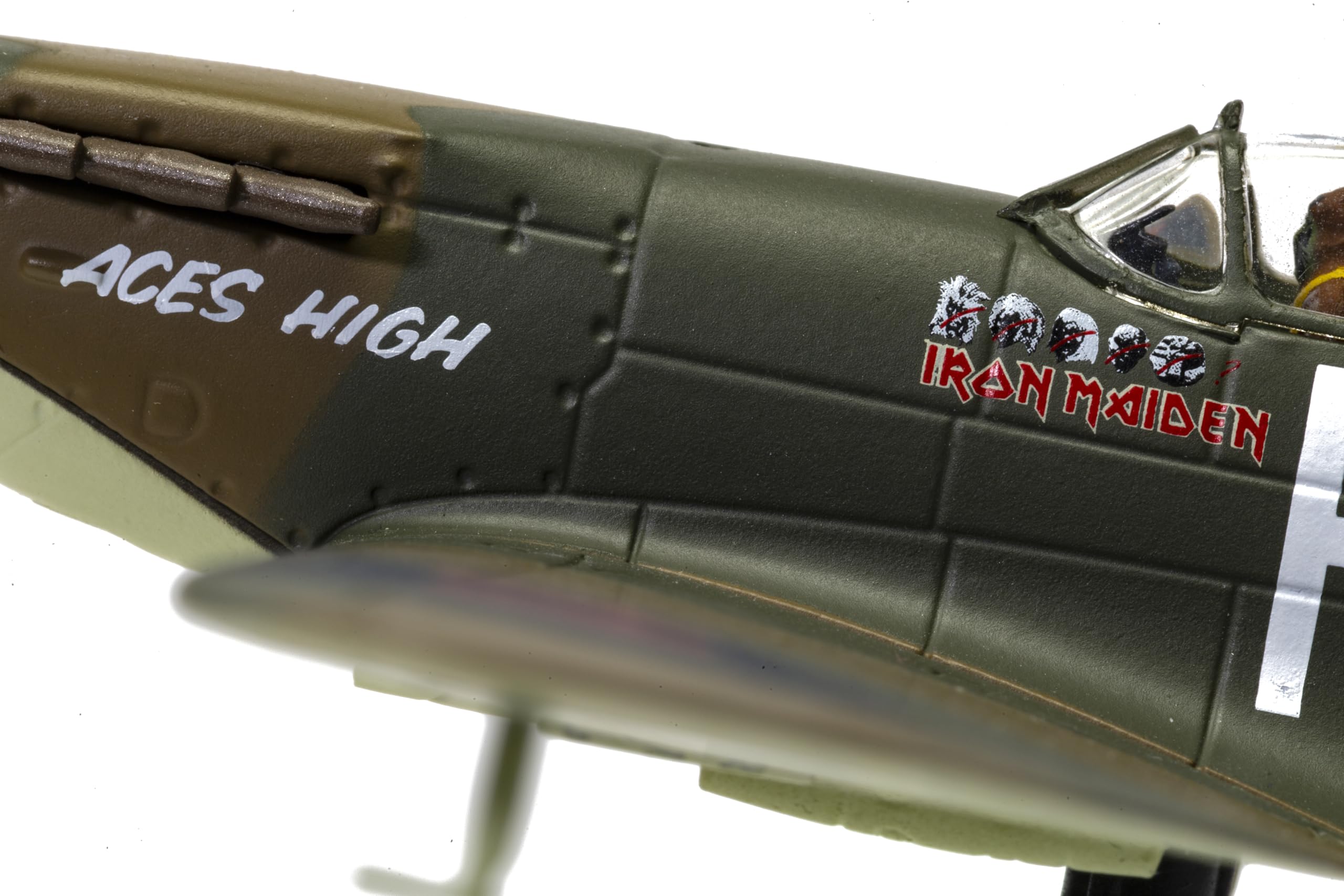 Corgi – Aviation CC39215 Iron Maiden – Supermarine Spitfire MKII „Aces High“ Militärflugzeug, Druckgussmodell im Maßstab 1:72