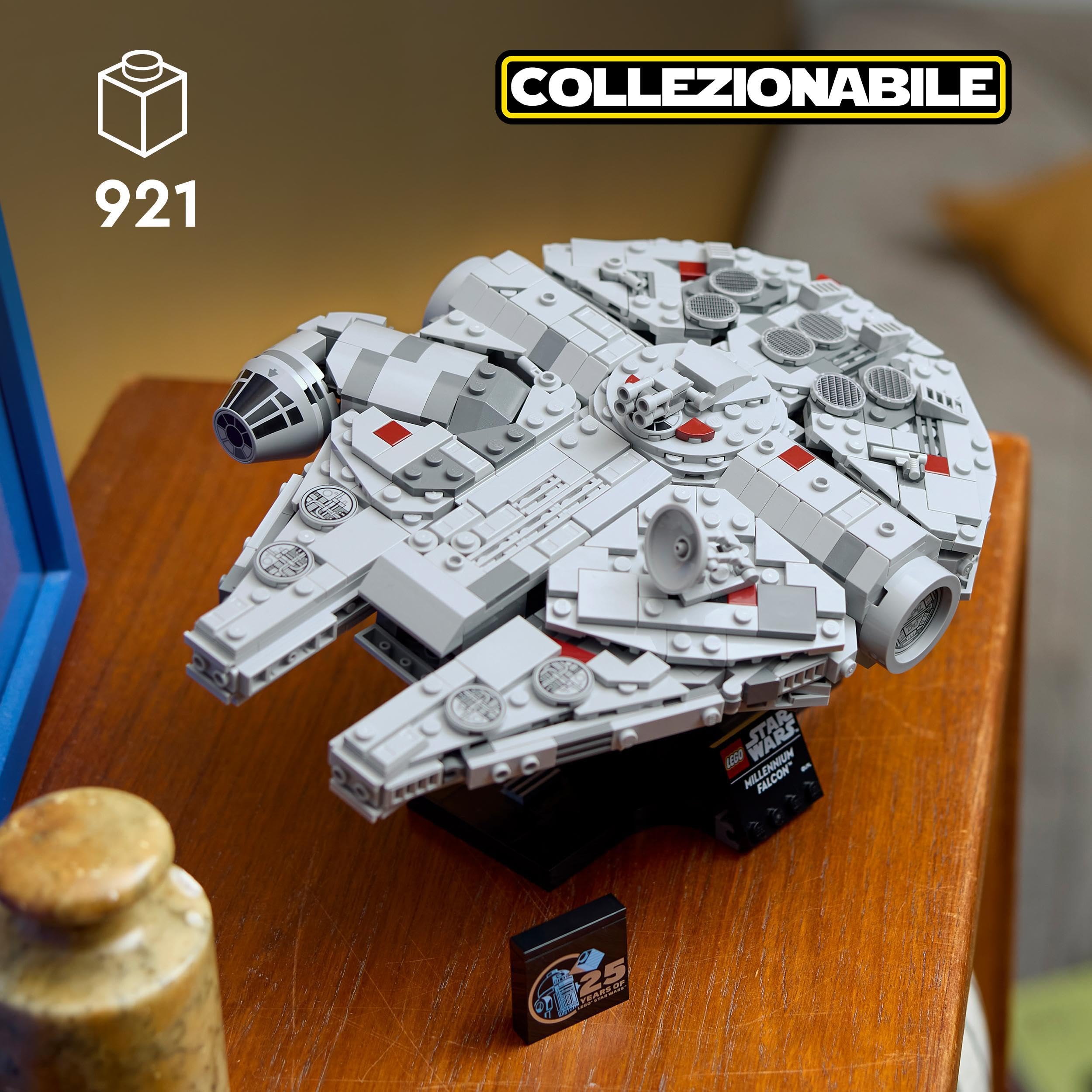LEGO Star Wars Millennium Falcon, Modellino da Costruire per Adulti di Astronave da Collezione, Decorazione Casa dal Film Una Nuova Speranza, Idee Regalo Uomo, Donna, Lui, Lei, Marito o Moglie 75375