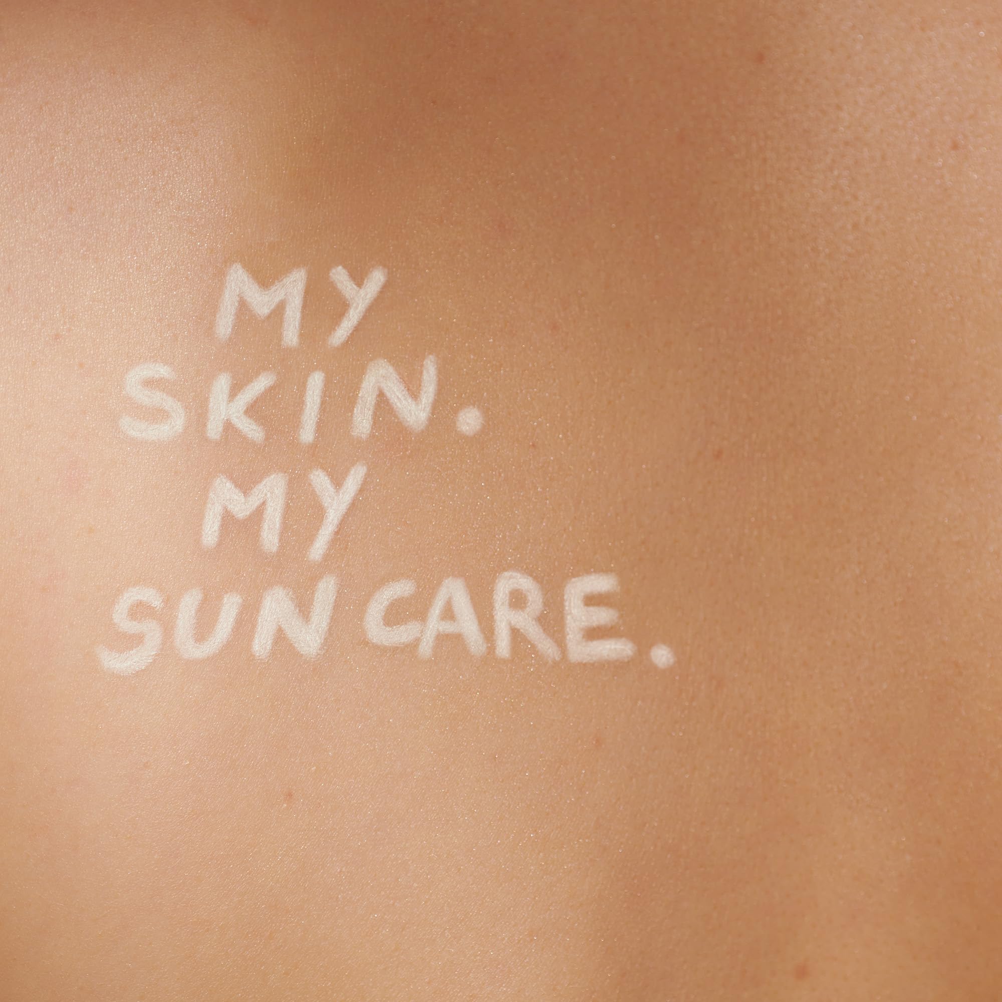 DADO SENS SUN KIDS SONNENCREME SPF 30 125ml - Dermatologisch Entwickelter, Reichhaltiger Sonnenschutz Speziell für die sensible und allergiegefährdet Kinderhaut, Vegan