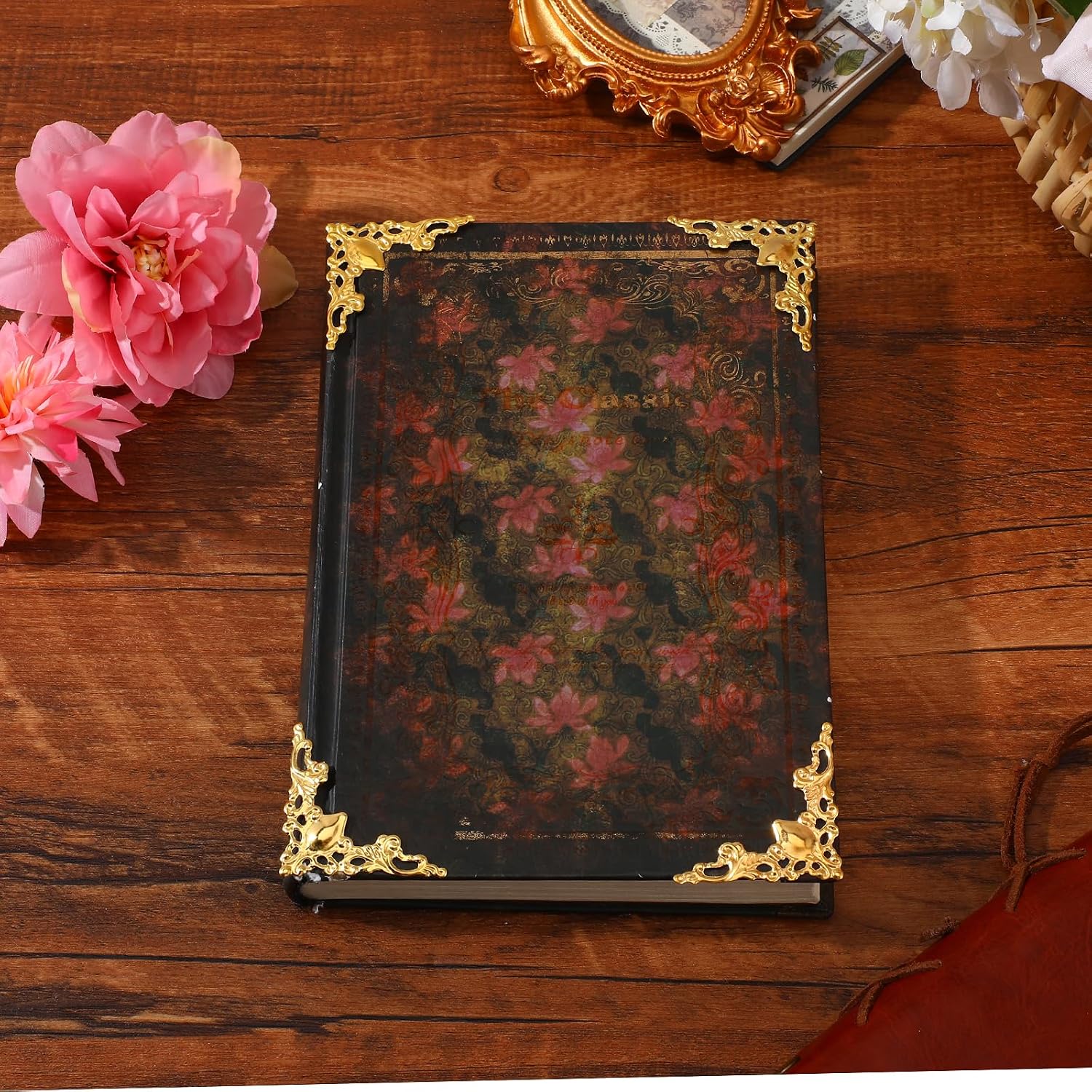 30PCS Book Corner Protector, Metal Photo Corners Retro Antique Book Scrapbook Album Corners Decor Metal Corner Protector Menus Album Decorative for Desk Jewelry Case Box Gift