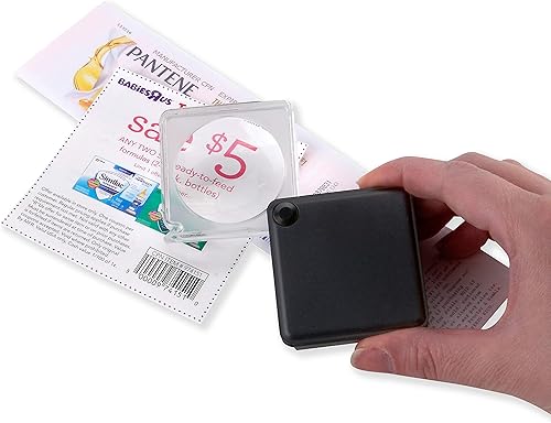 Miniatura 3 de Carson MagniFlip - Lupas de bolsillo con funda incorporada, juego de 4 (GN-33MU)