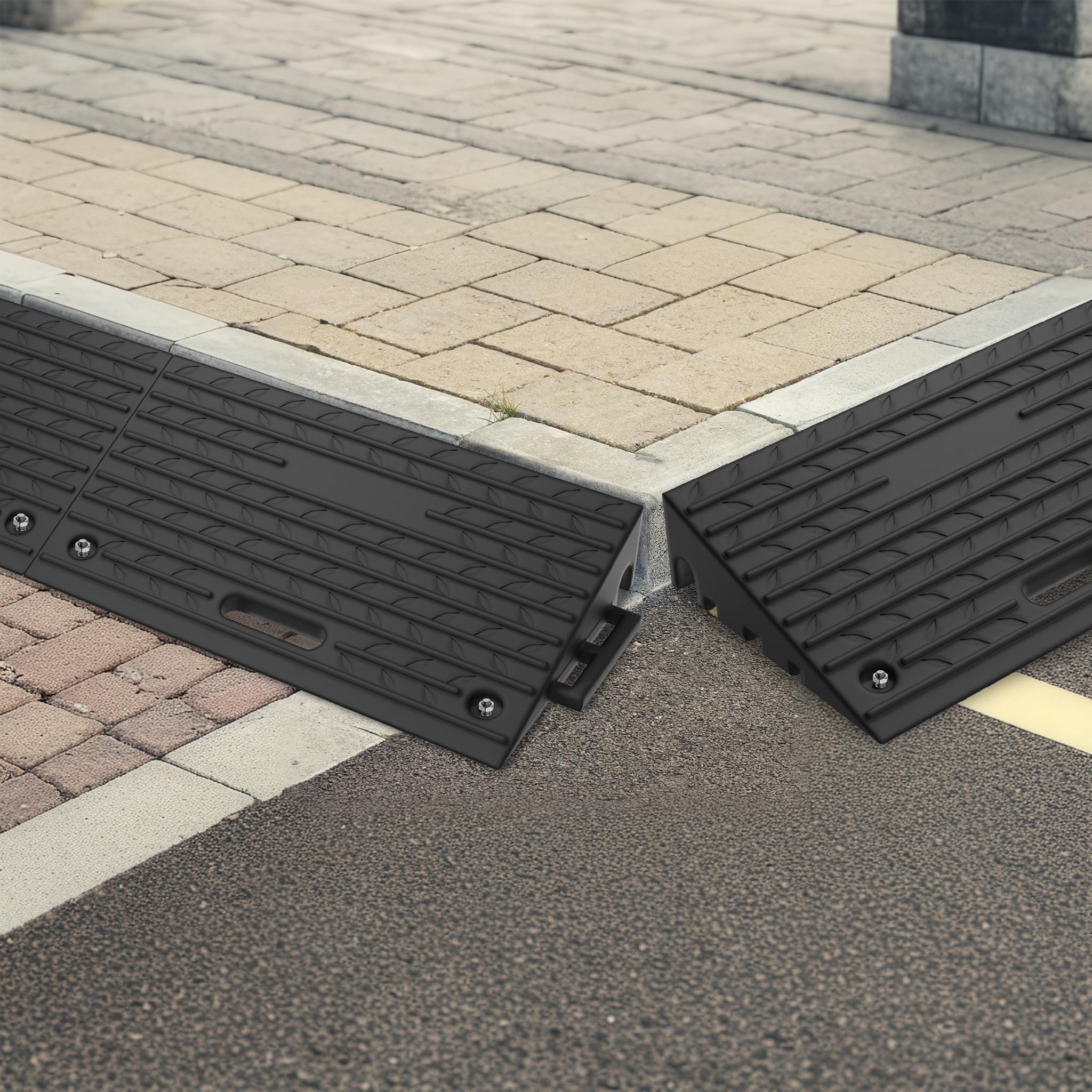 Froadp 4 Pezzi Rampa per Marciapiede, Rampa per Soglie in Gomma, Rampa per Bordo per Auto, Moto, Sedia a Rotelle, Rampa per Soglia per Bordo Alto 10 cm, Nero - 53x32x10 cm