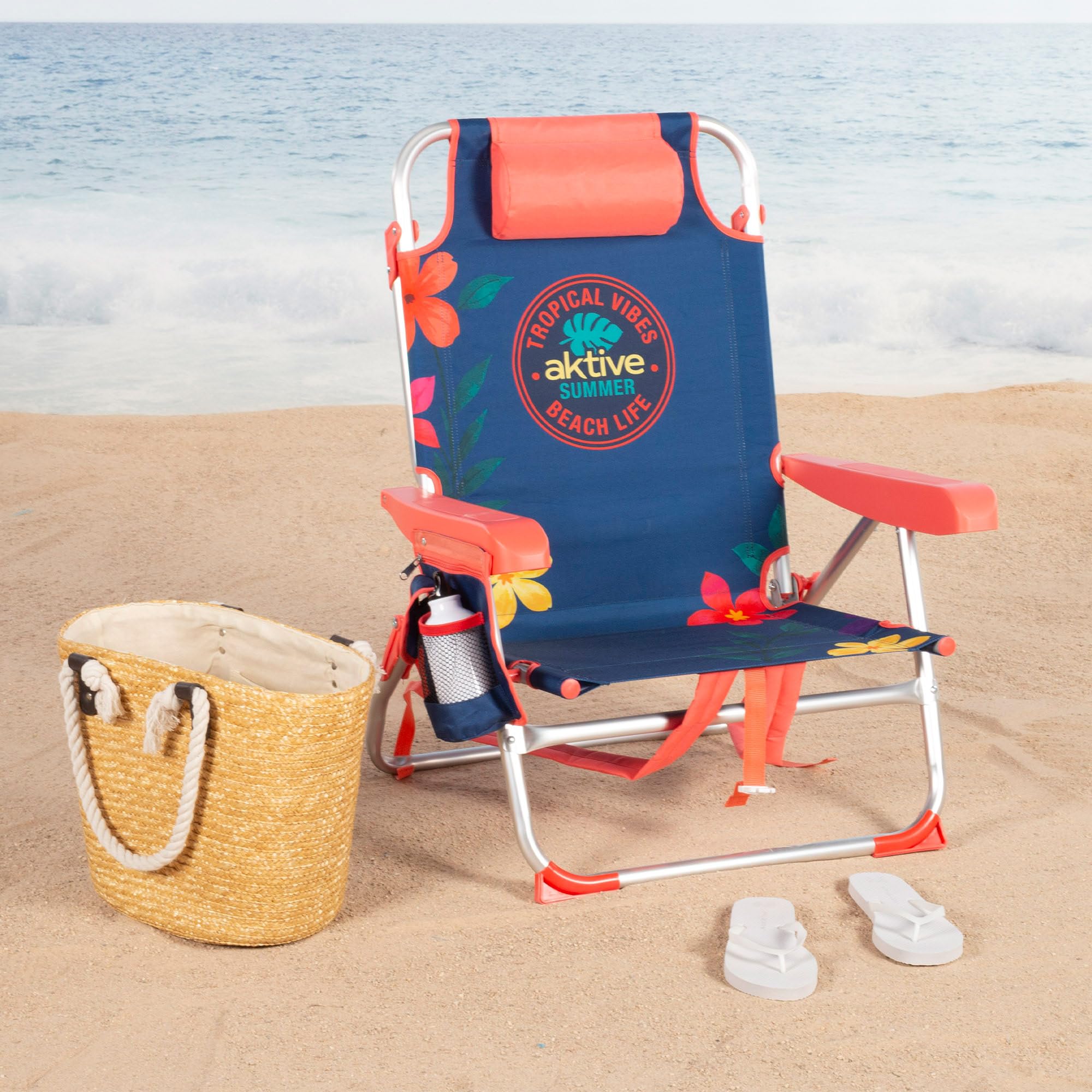 AKTIVE Silla de playa plegable reclinable, 50x54x80 cm, 5 posiciones, Reposacabezas acolchado, Bolsillos y asas mochila, Silla baja playa, Resistente hasta 110 kg (62512)