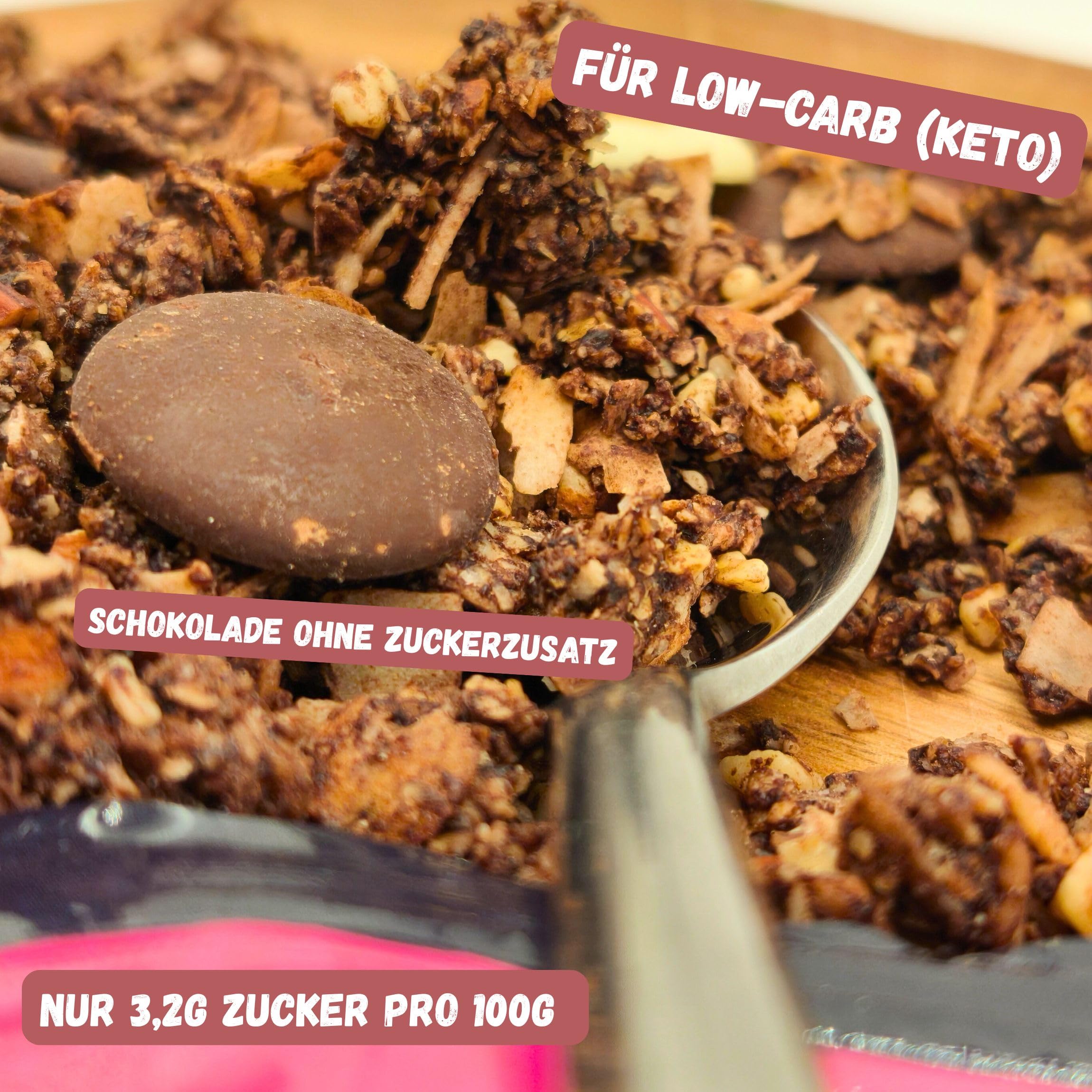 CRUNCHOLOGY Keto Granola Senza Zucchero - Granola Cioccolato, Low Carb Musli, Glutenfree | Cereali Senza Glutine | Muesli Senza Zucchero | Paleo Chetogenico confezione 3x300g