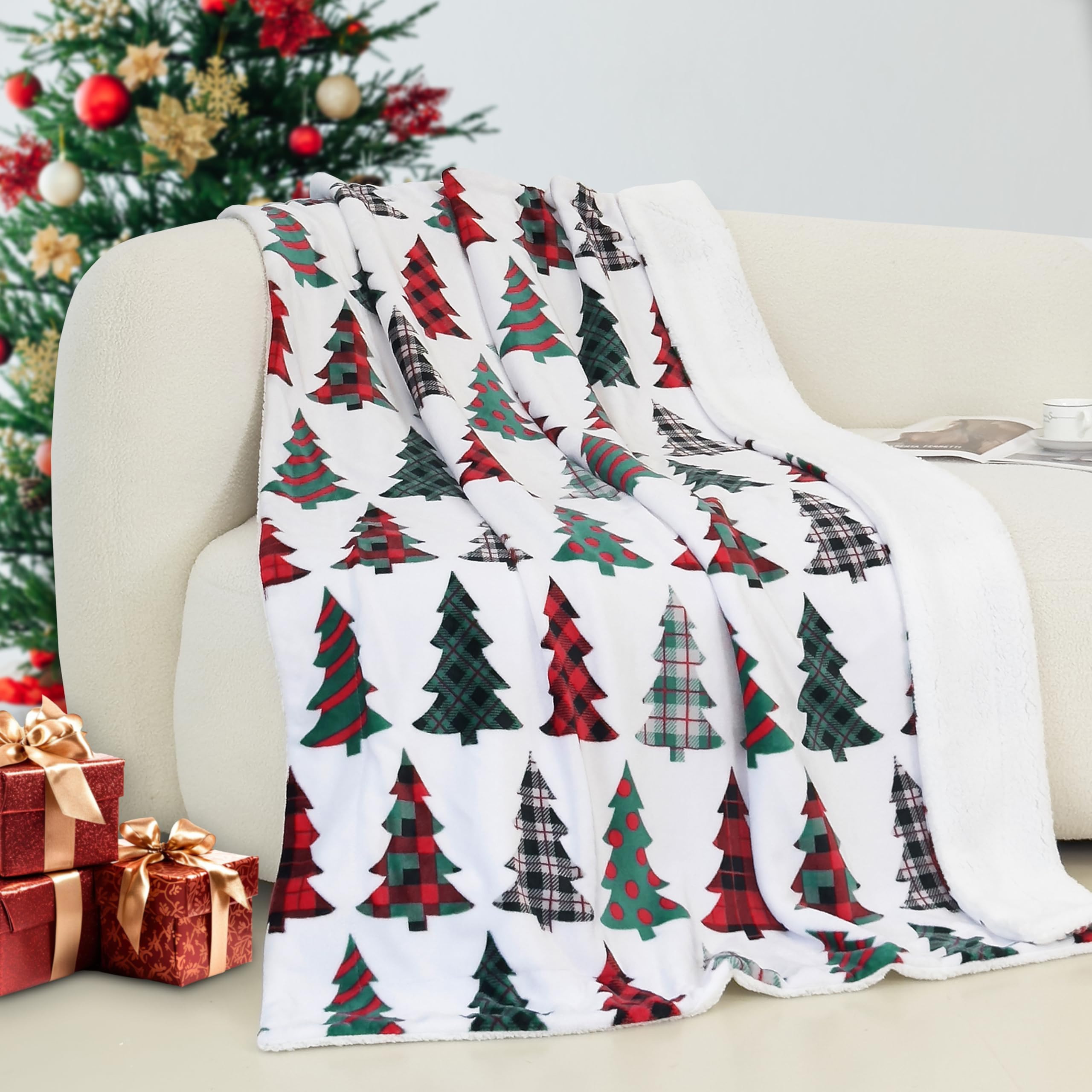 Festive Christmas Atmosphere Blanket main image 0