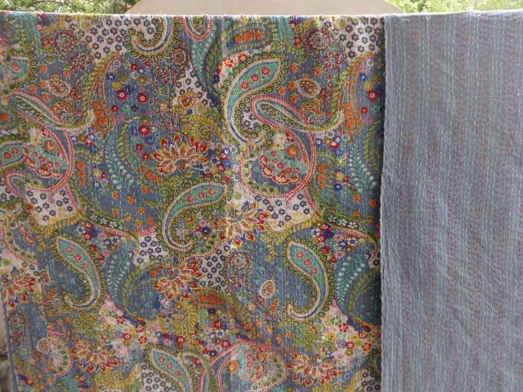 Purple Color Paisley Print Kantha Quilt, Hand Stitched Queen Size Cotton Bedspread, Indian Designer Bed Cover, Reversible Kantha Bedding