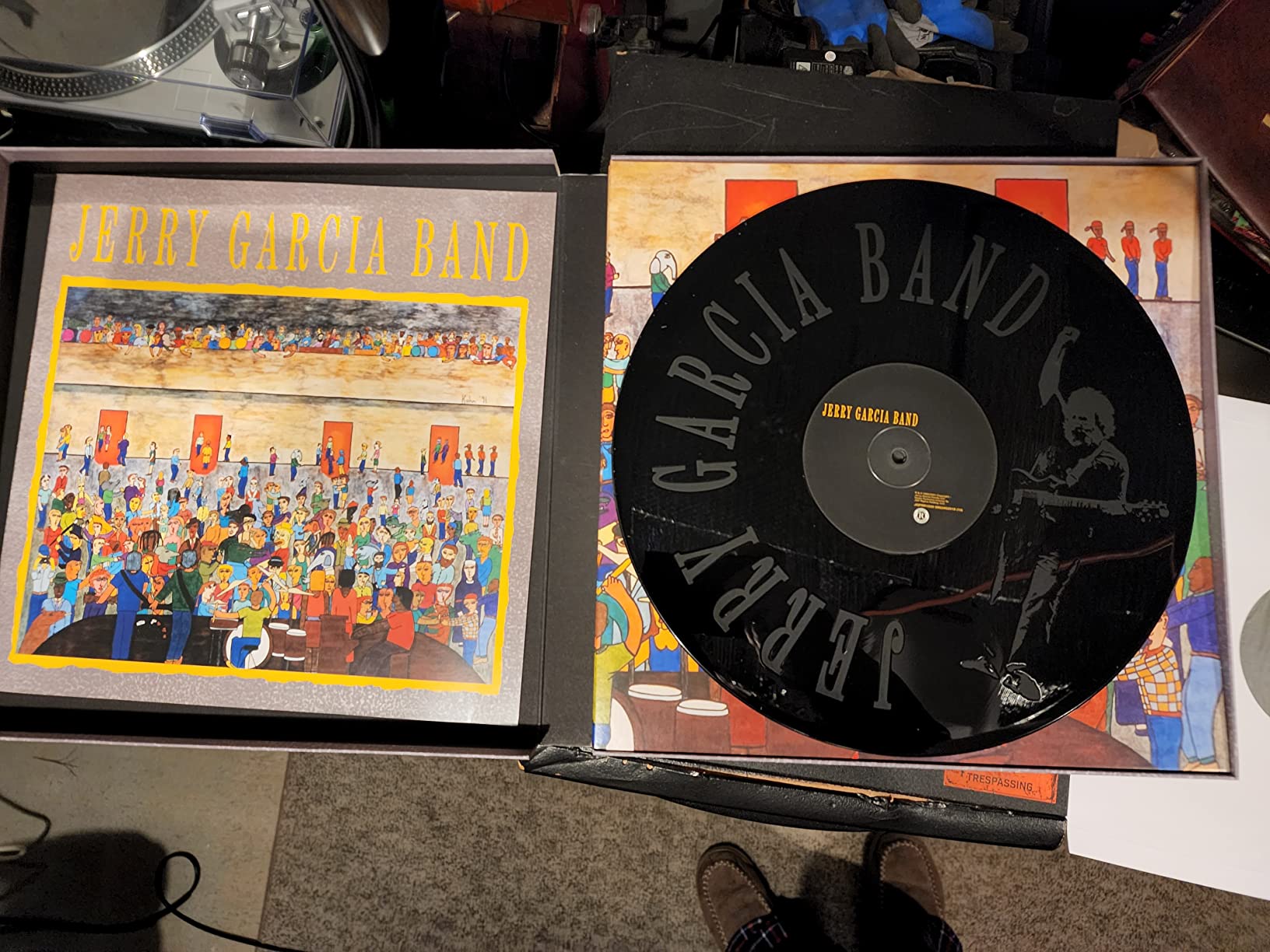 Amazing pressing. Brings tears to my eyes