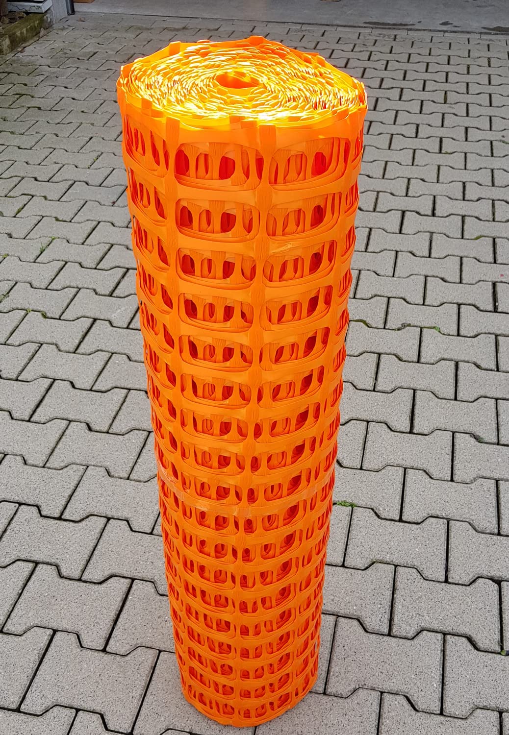 UvV XXL Fangzaun, Bauzaun orange 12,5 kg 50 m Rolle extrem reissfest, Kunststoff Fangzaun - extra schwer - Gitterzaun, Schutzzaun, Warnzaun 2. Wahl etwas verblichen.