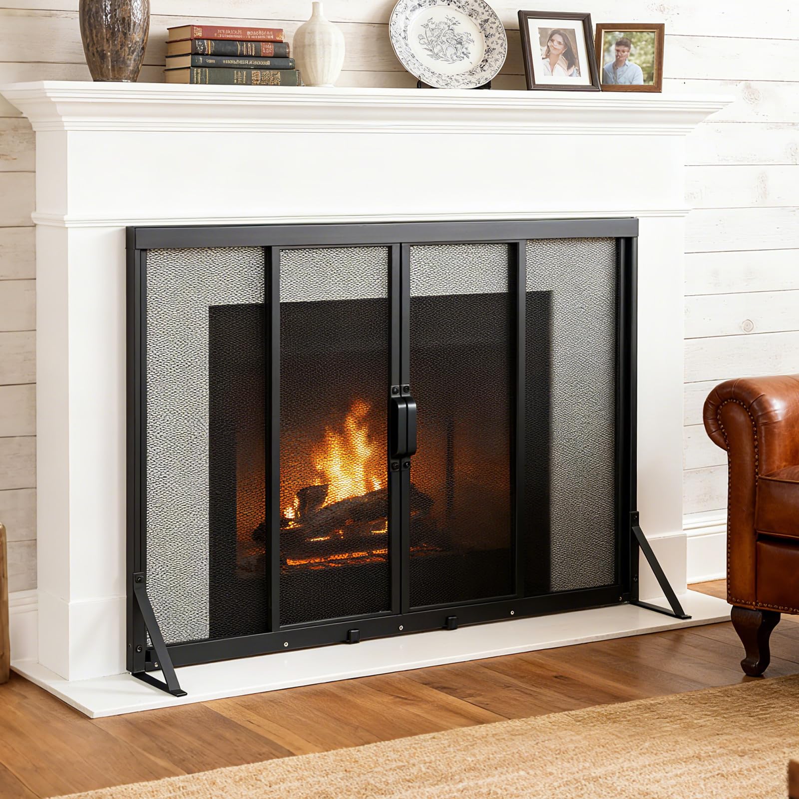 GIANTEX Écran de Cheminée avec Portes Coulissantes en Métal, Pare-feu Protection pour Isolation des Étincelles et Cendres, Pare-étincelles Cheminée avec Support Triangulaire, Noir (89 x 72 cm)