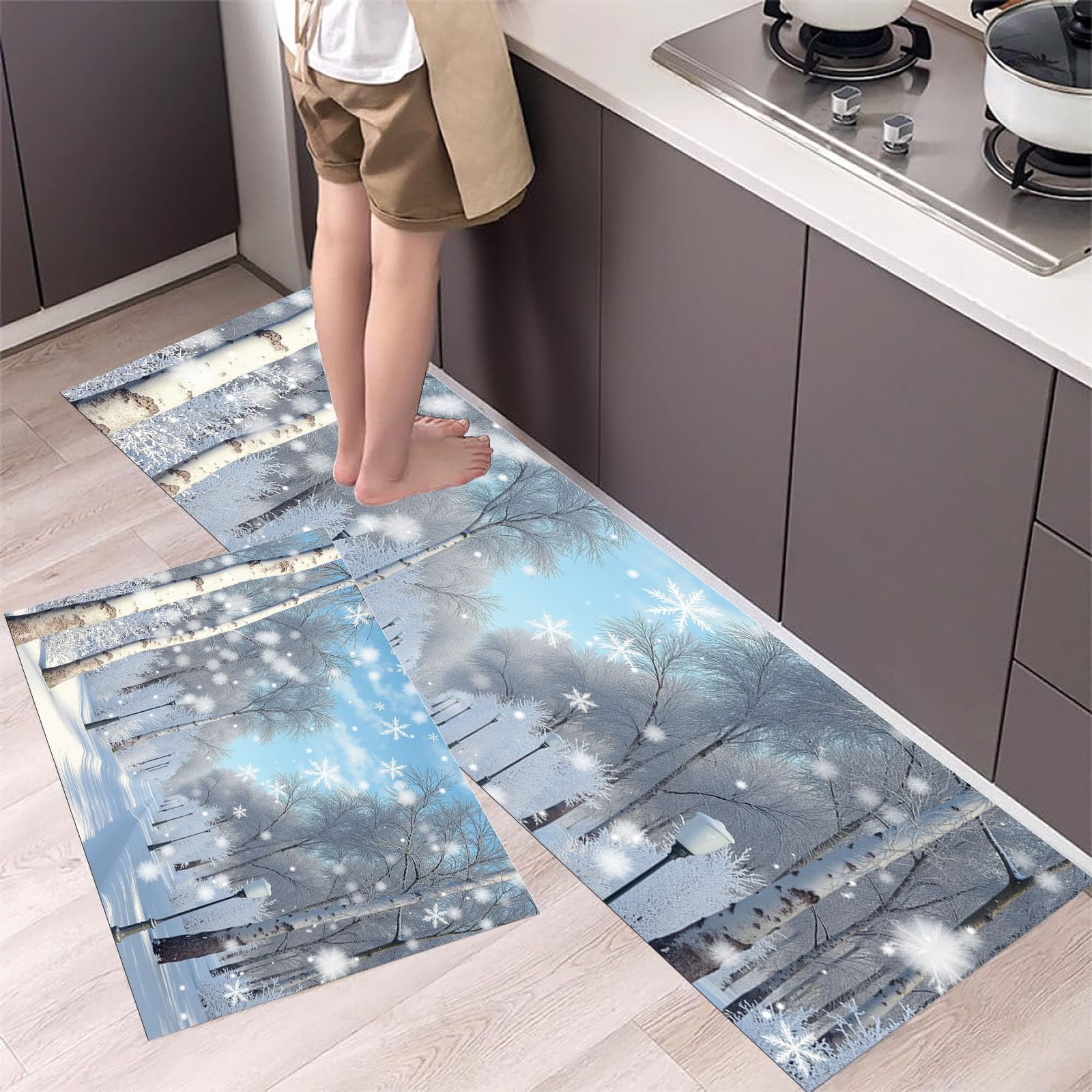 Tappetini da cucina 2 pezzi, Tappeto Cucina Antiscivolo, Realismo invernale Foresta di betulle innevata Tappeti da Cucina, lavabile, Adatto per corridoi, cucine, bagni, 50x80+50x150cm, Bianco