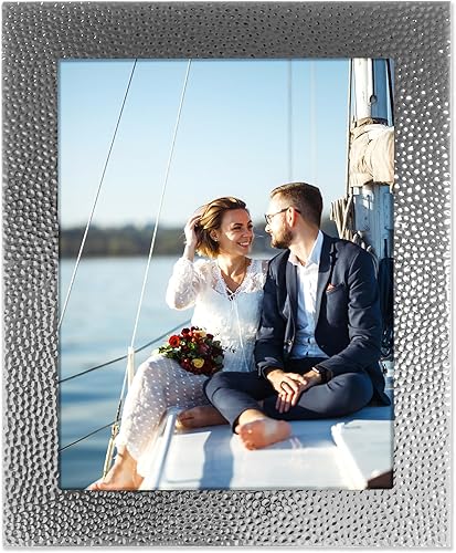 Vista 13 de Lawrence Frames Marco de metal, martillado, cobre