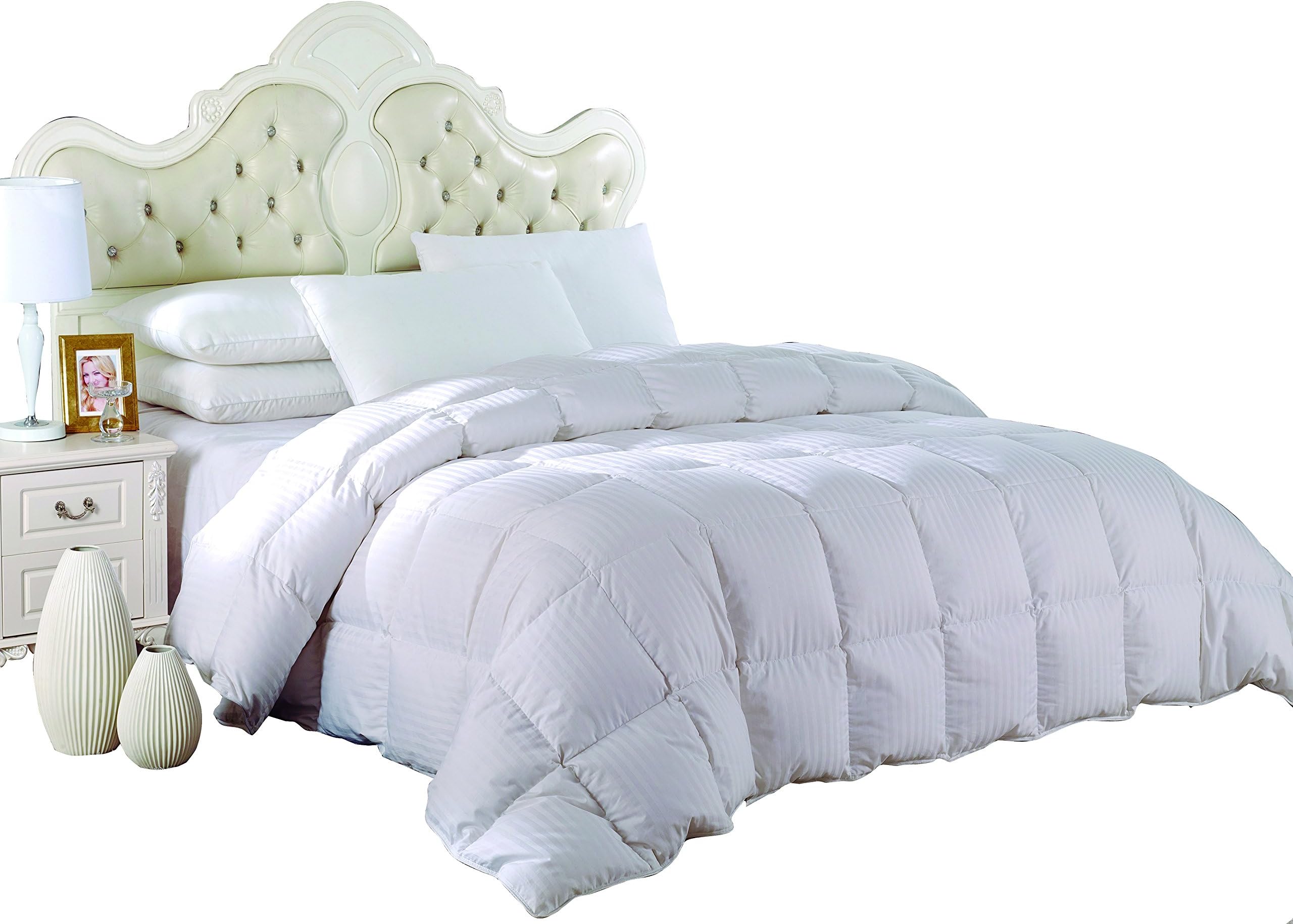 Royal Hotel's Queen Size Light Down-Comforter 650-Fill-Power 100% Cotton Shell 300TC - Stripe White