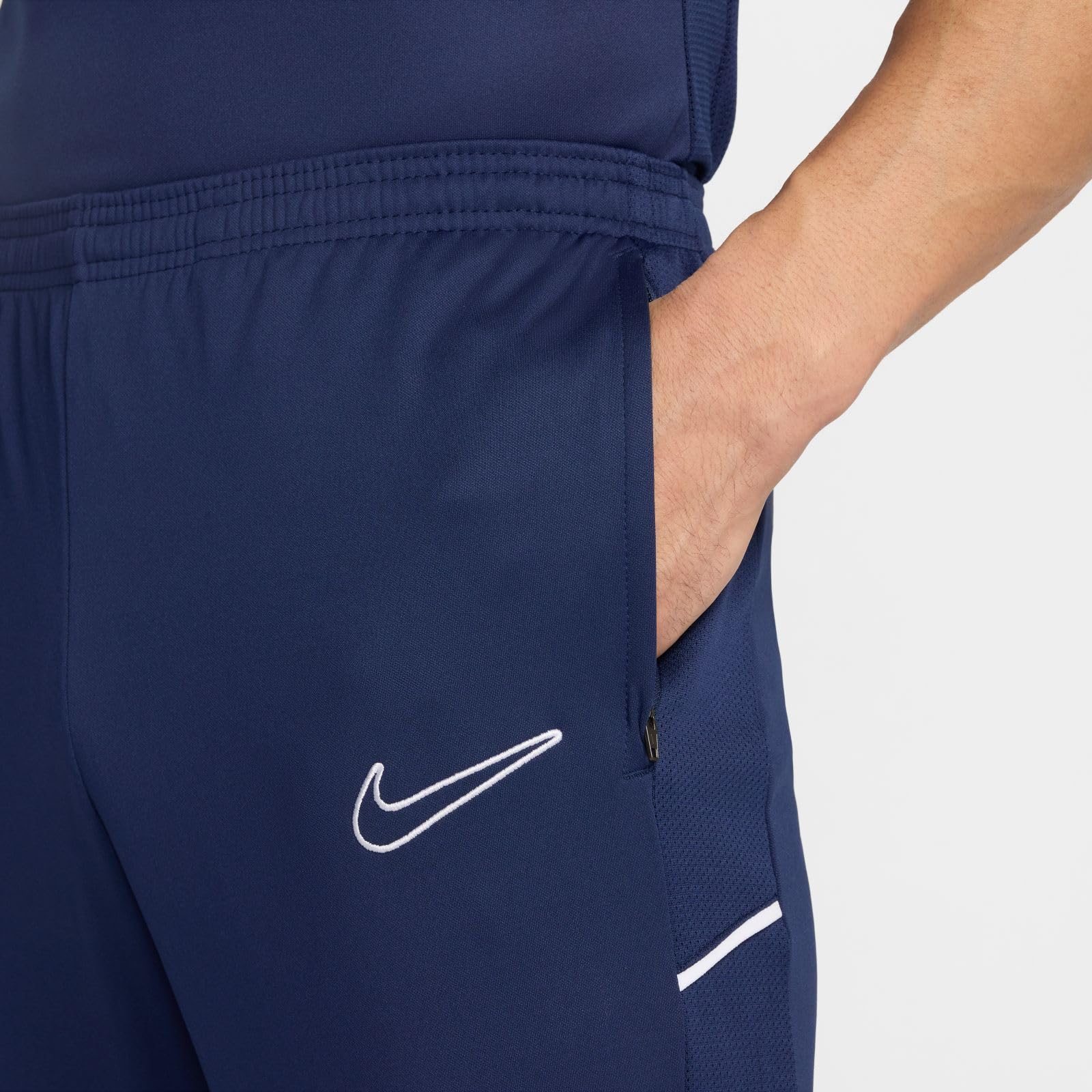 NIKE Pants - Spodnie Mężczyźni