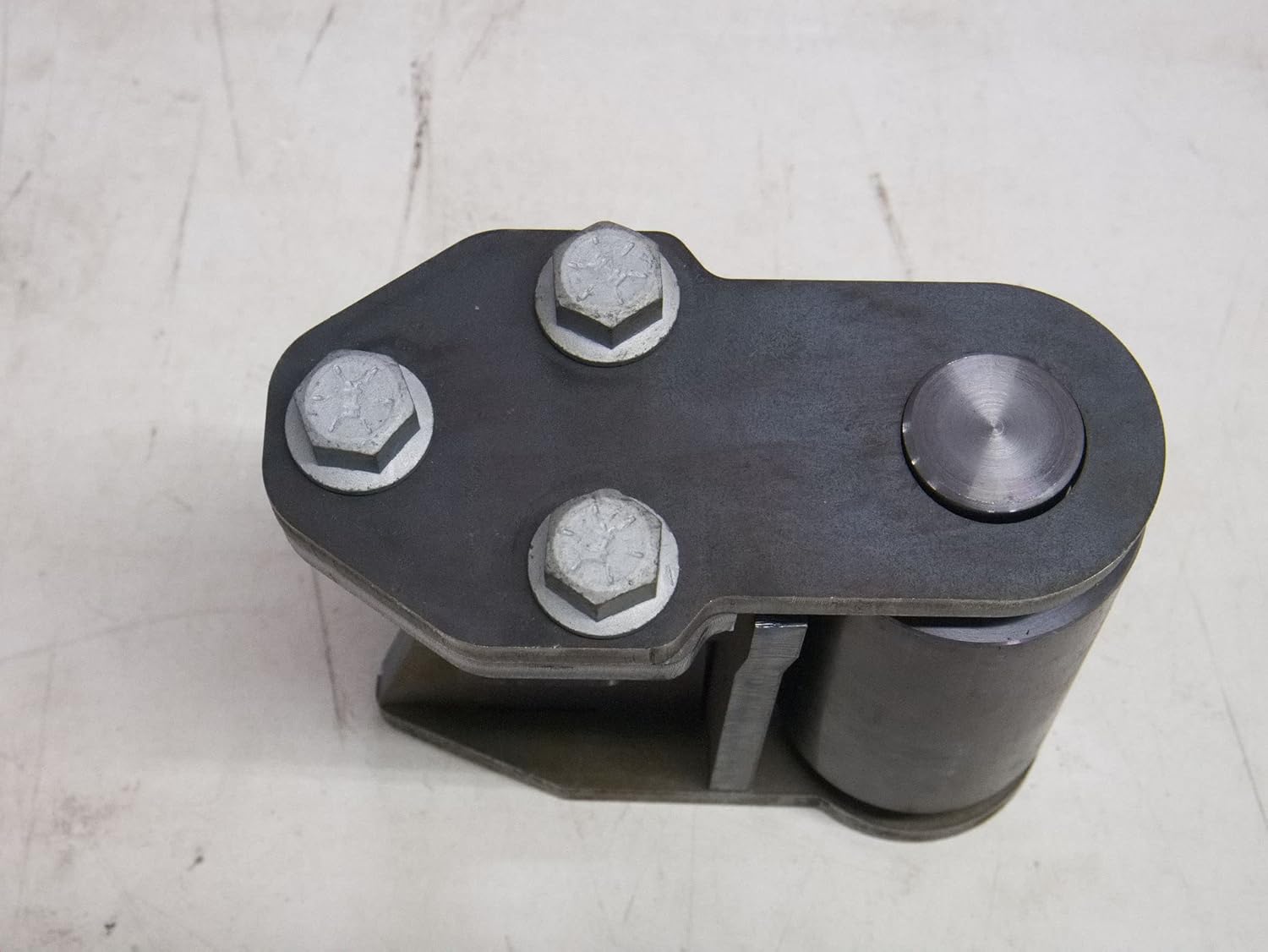 Tire Carrier Hub and Spindle Kit - Top Mount Double Shear