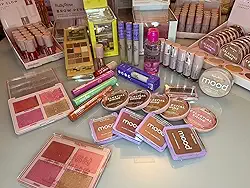 Kit Maquiagem Make Glow Shine Completo Conjunto de Make Paleta Sombras Gloss Para Maquiagem Completa Adolescente Menina Teen Feminino Adulta