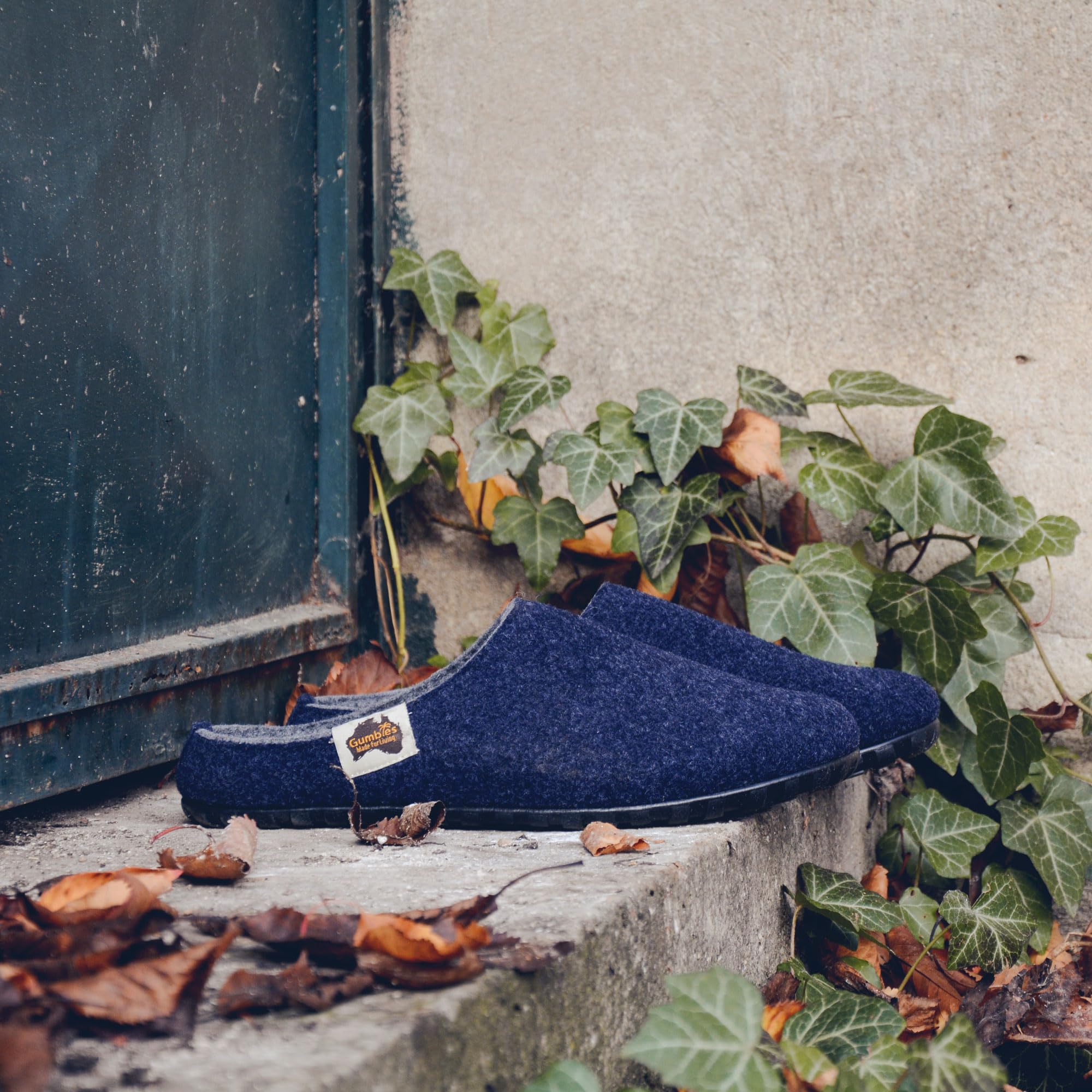 Gumbies Hausschuhe aus recycelten Materialien - rutschfeste & stabile Sohle, herausnehmbare Einlegesohle, wärmehaltend, für drinnen & draußen geeignet - Navy Grey, 46