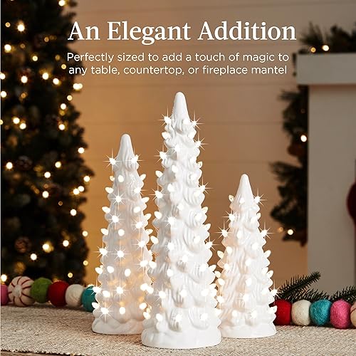 Miniatura 5 de Best Choice Products Juego de 3 árboles de Navidad de cerámica, decoración navideña de mesa pintada a mano con bombillas decorativas blancas